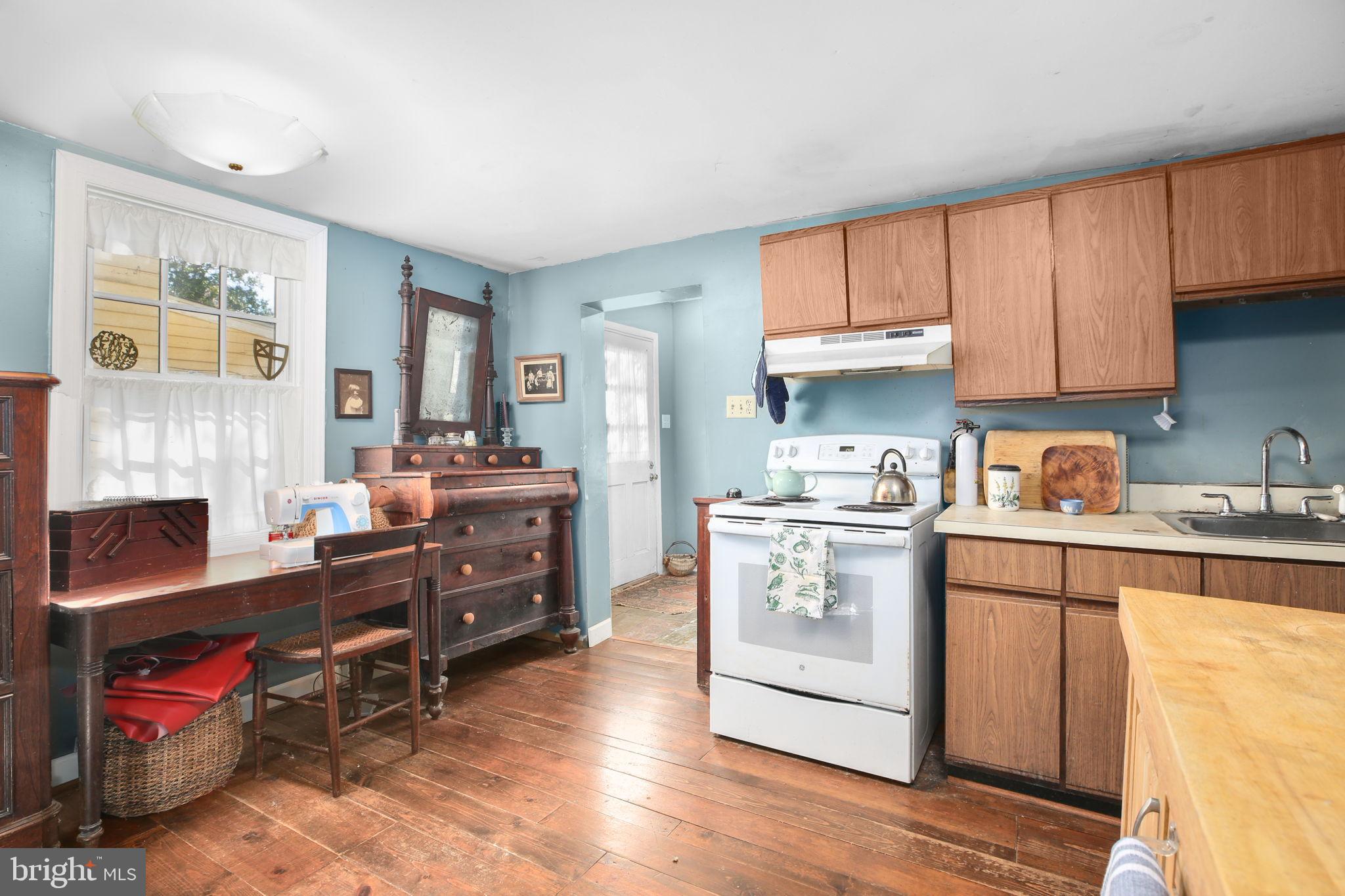 DOWNTOWN FREDERICKSBURG - Residential