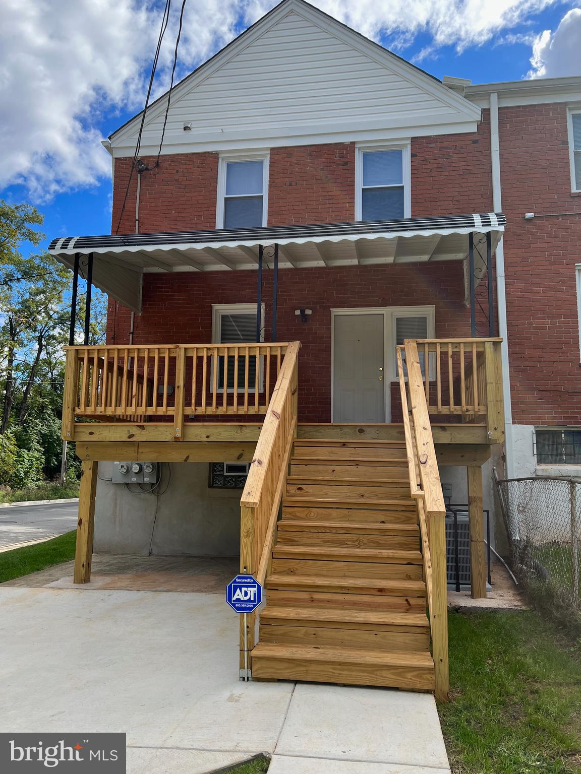 EAST ARLINGTON - Residential Lease