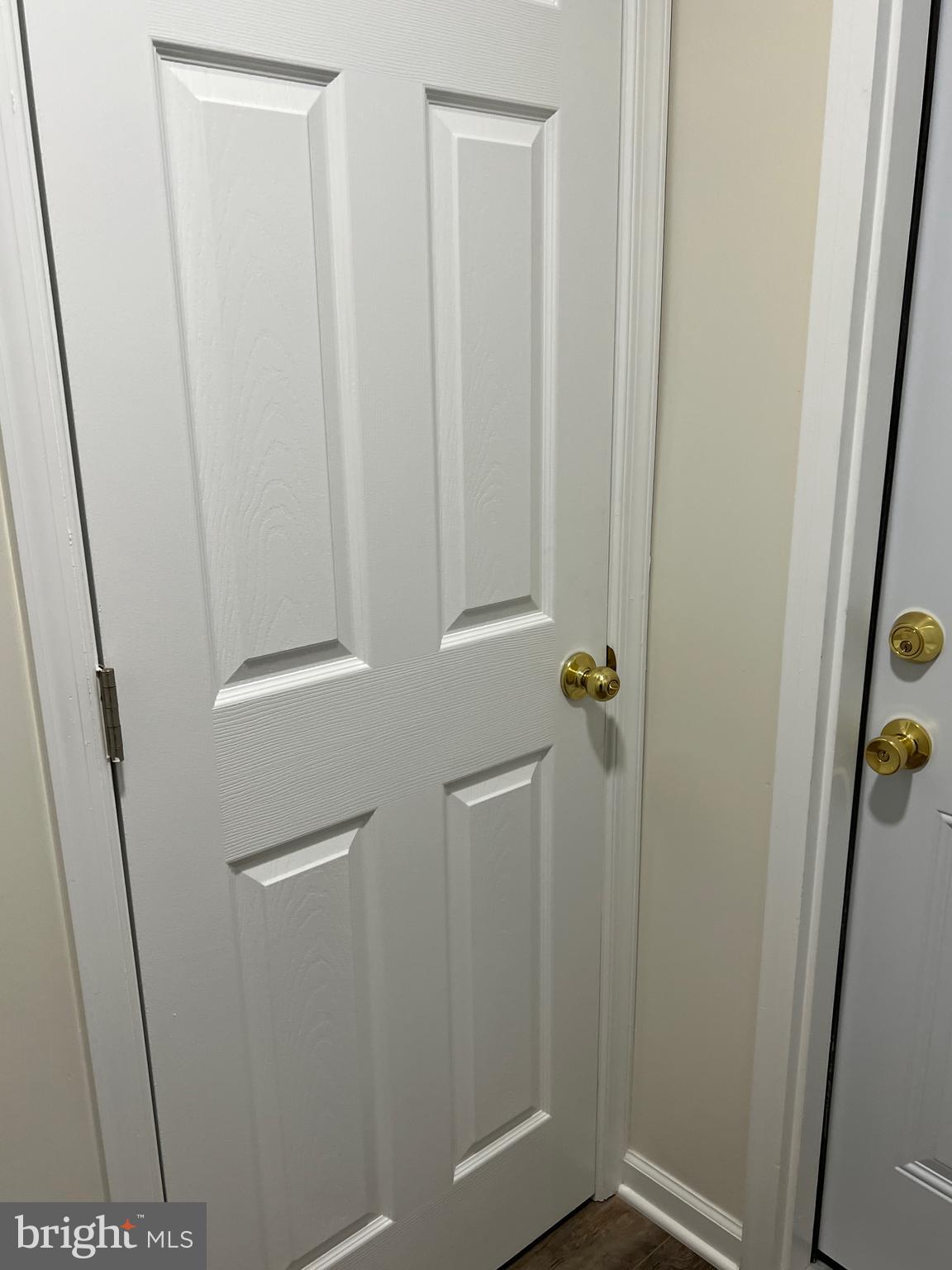 EAST ARLINGTON - Residential Lease