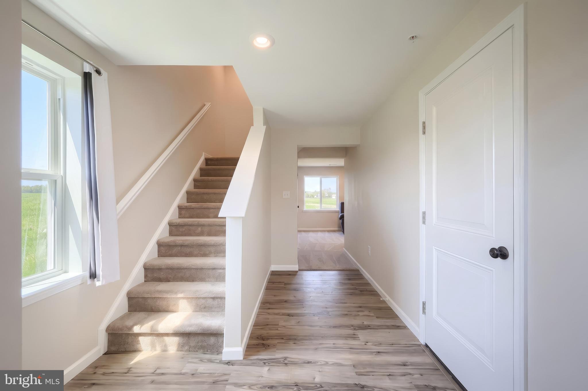 BRIDGEVIEW - Residential