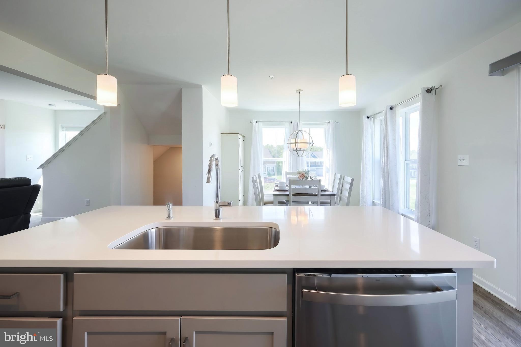 BRIDGEVIEW - Residential