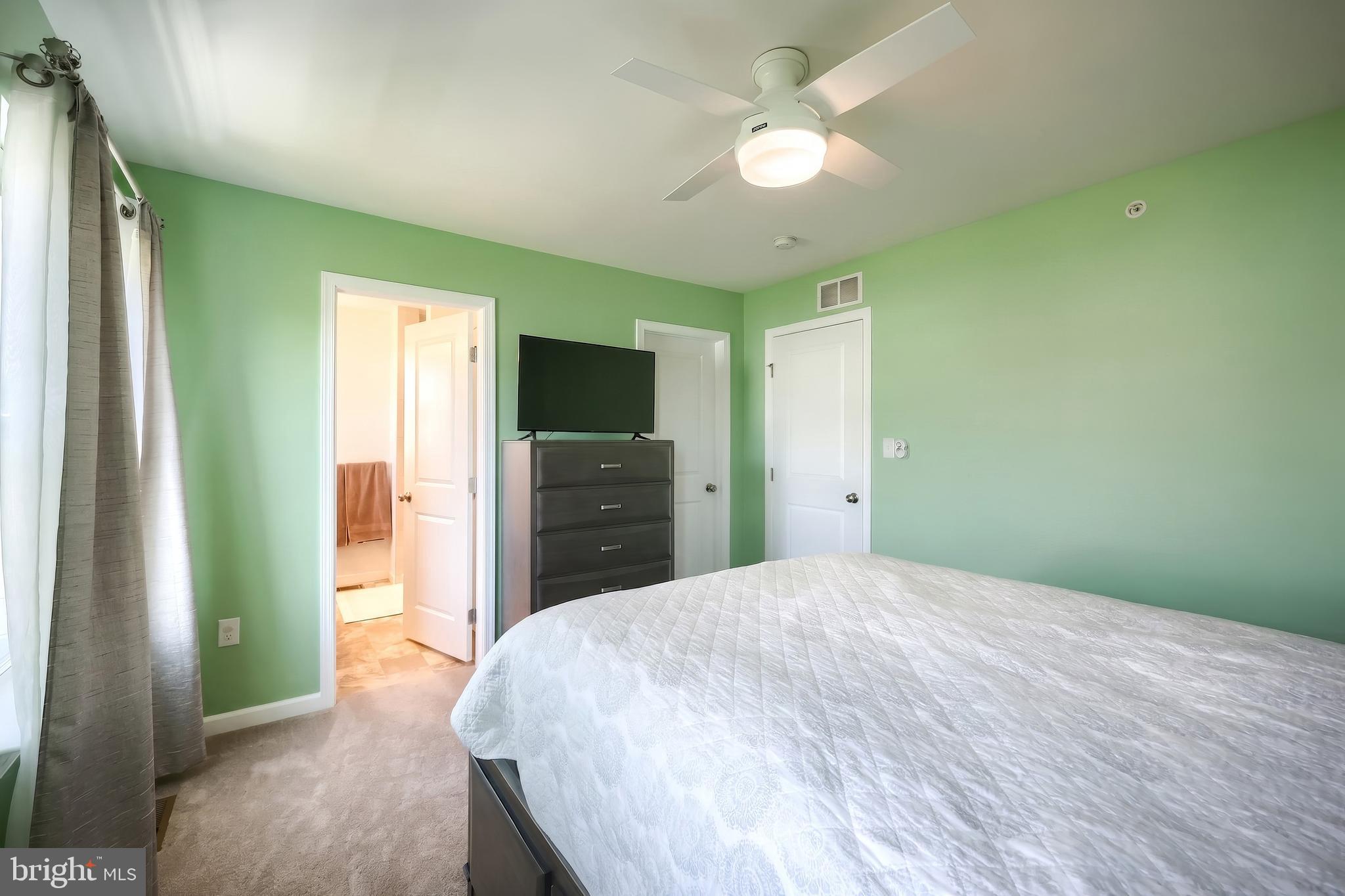 BRIDGEVIEW - Residential