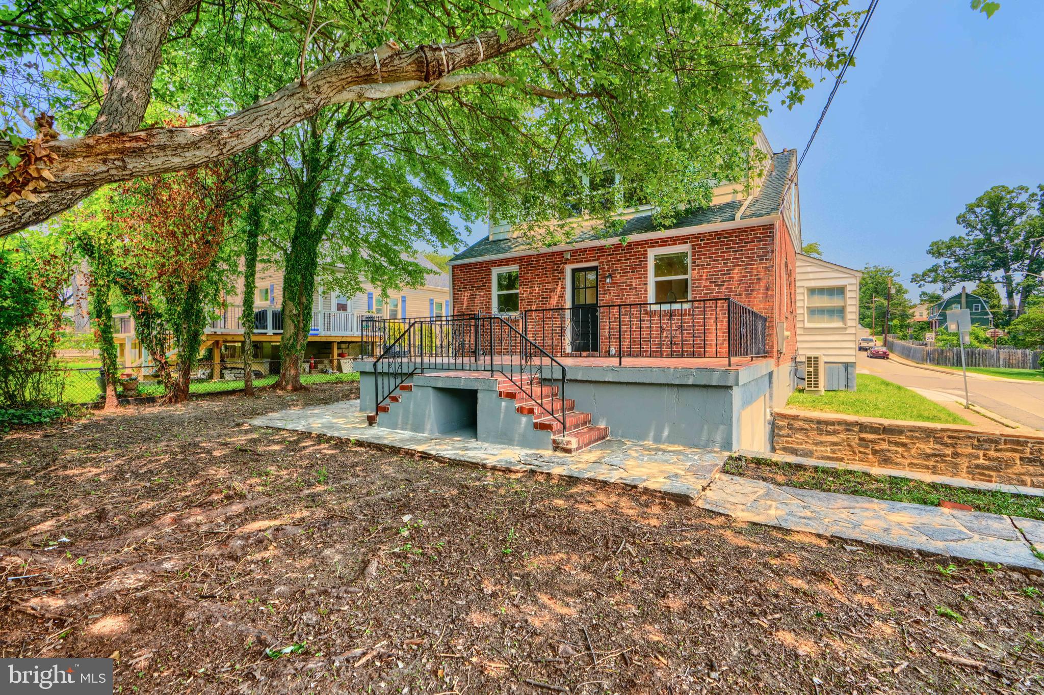 PARKVILLE - Residential