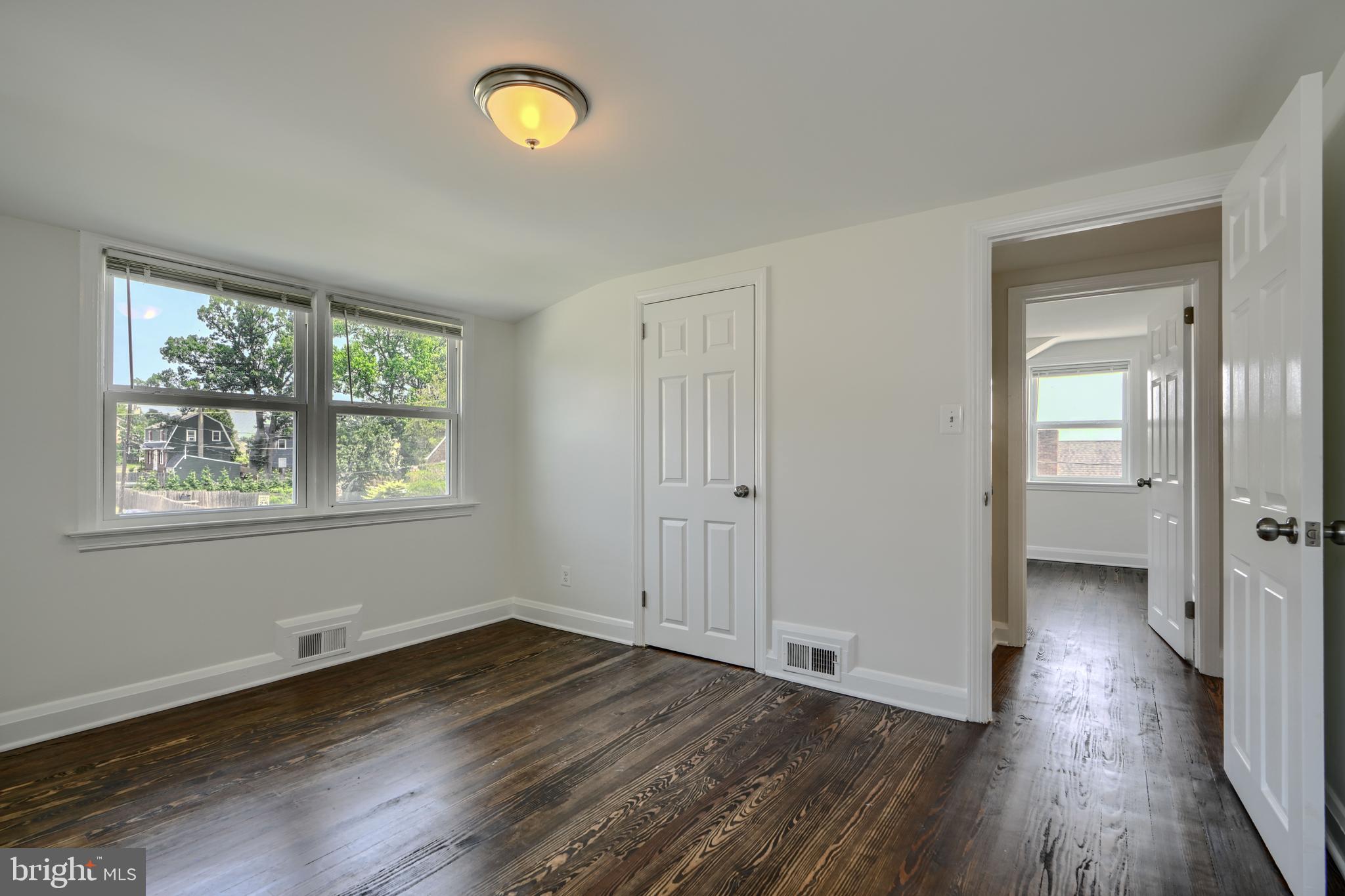 PARKVILLE - Residential