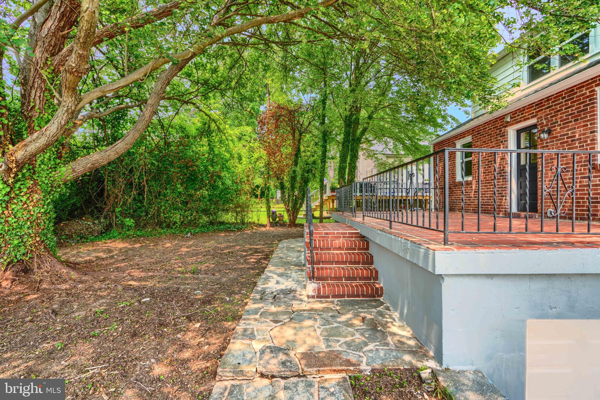 PARKVILLE - Residential