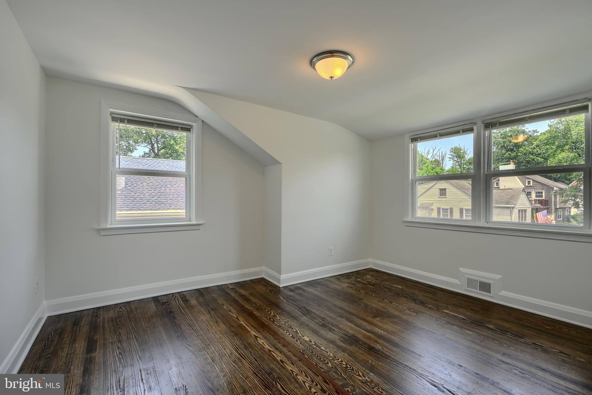 PARKVILLE - Residential