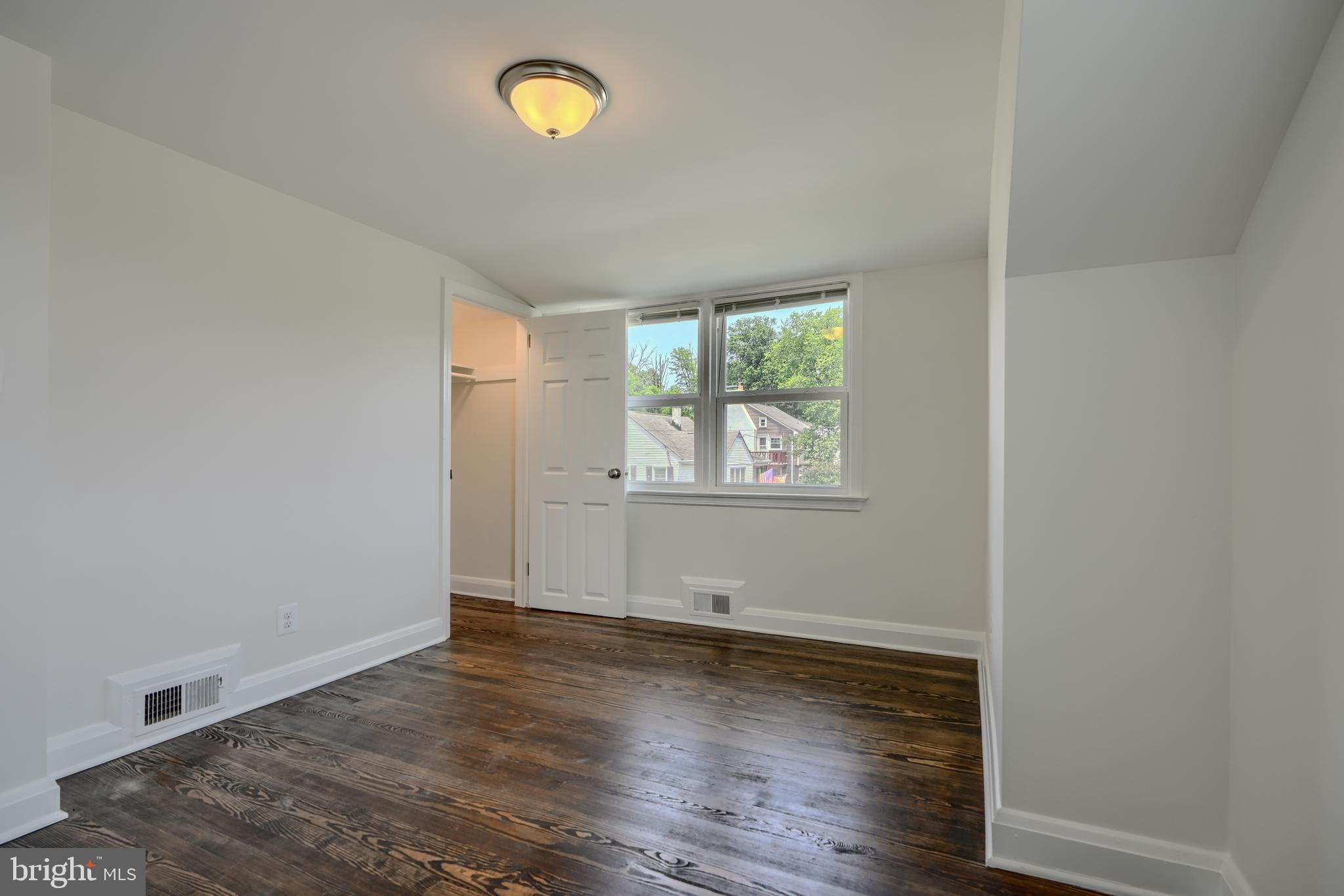 PARKVILLE - Residential