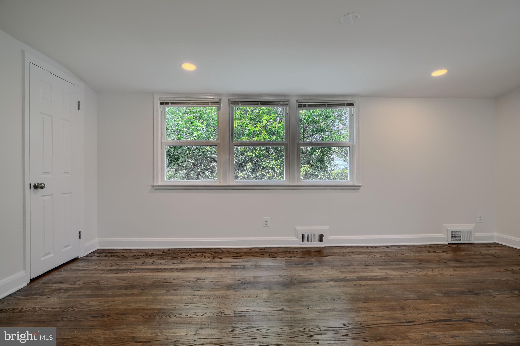 PARKVILLE - Residential