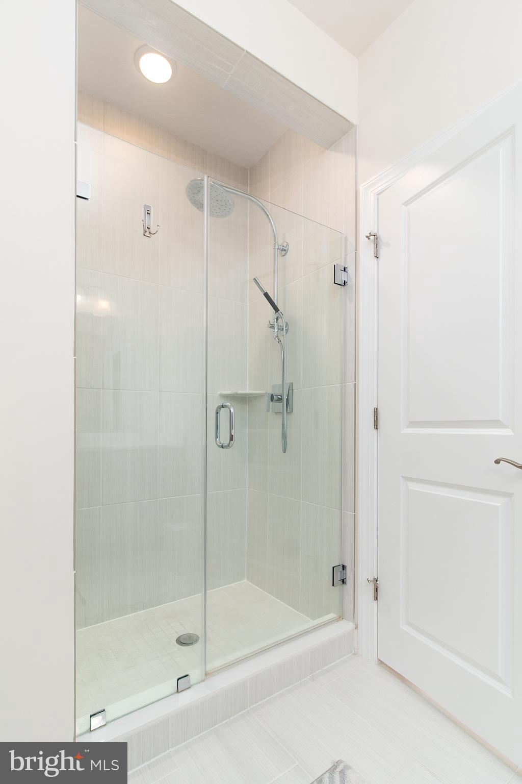 EMBREY MILL - Residential