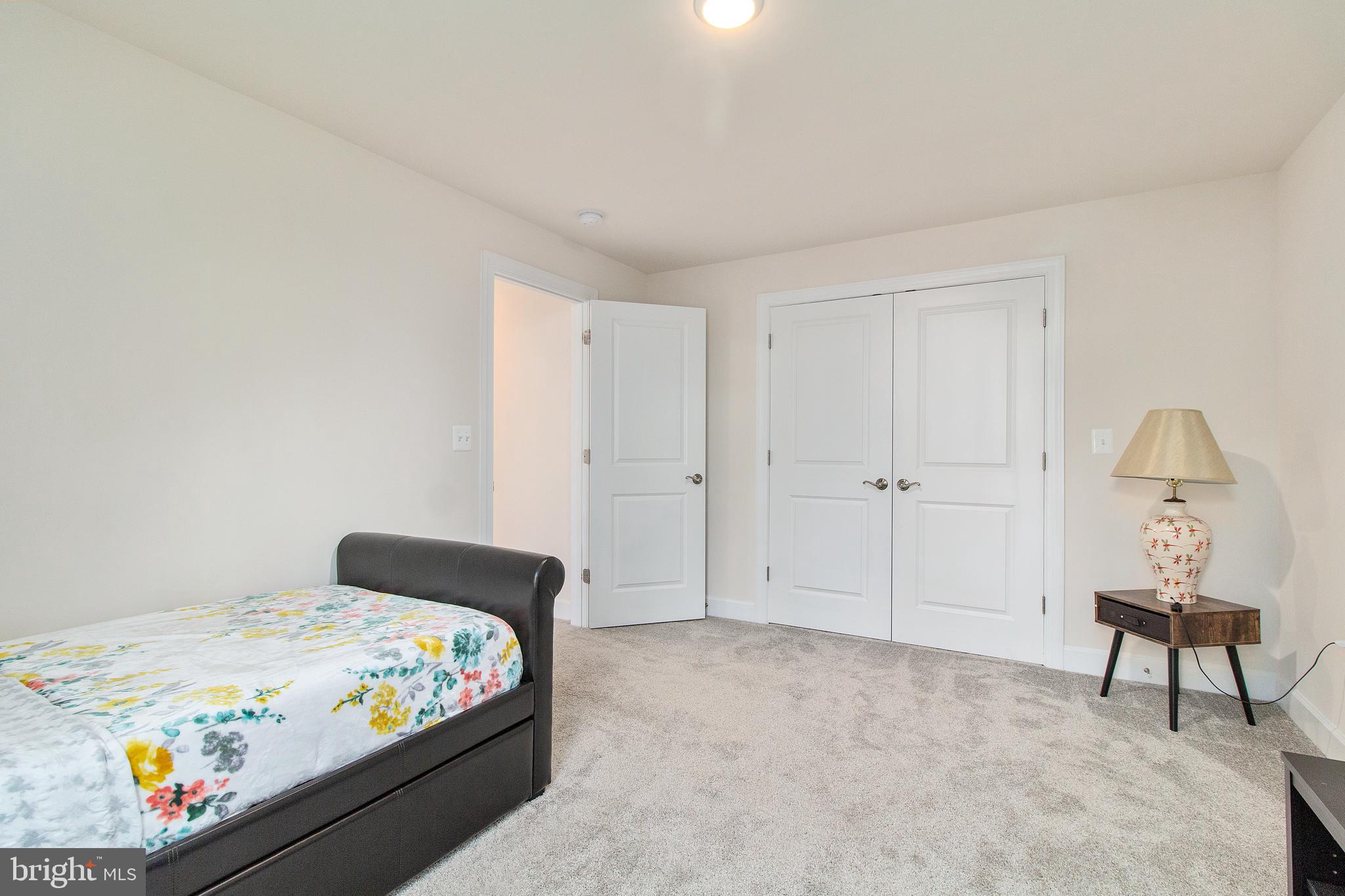 EMBREY MILL - Residential