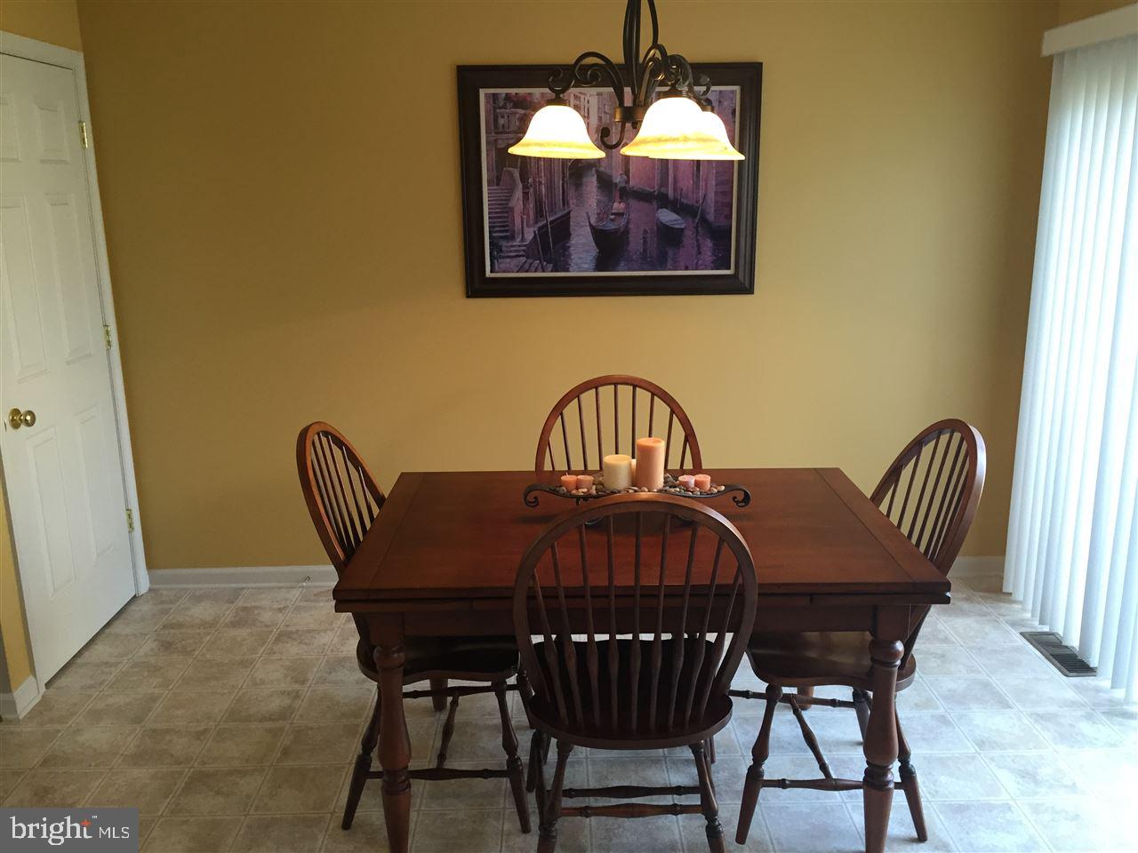 BUTTONWOOD - Residential