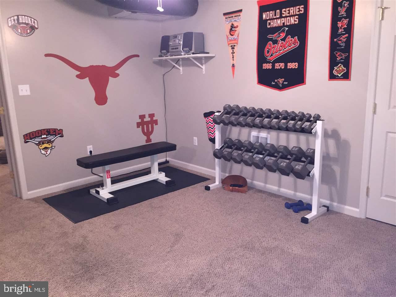 BUTTONWOOD - Residential