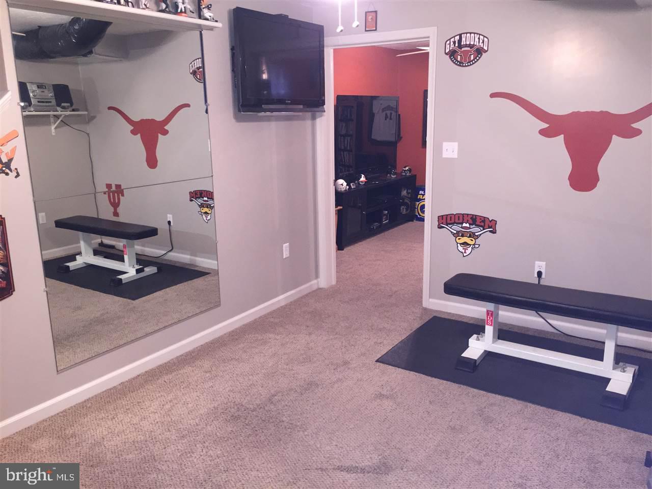 BUTTONWOOD - Residential