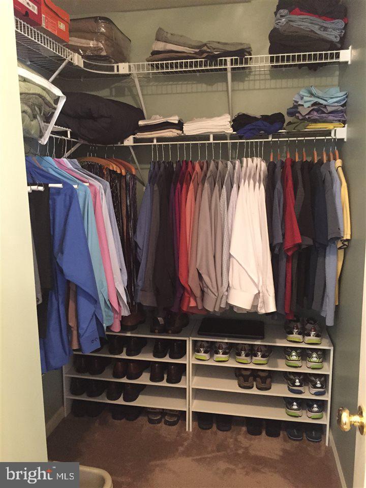 BUTTONWOOD - Residential