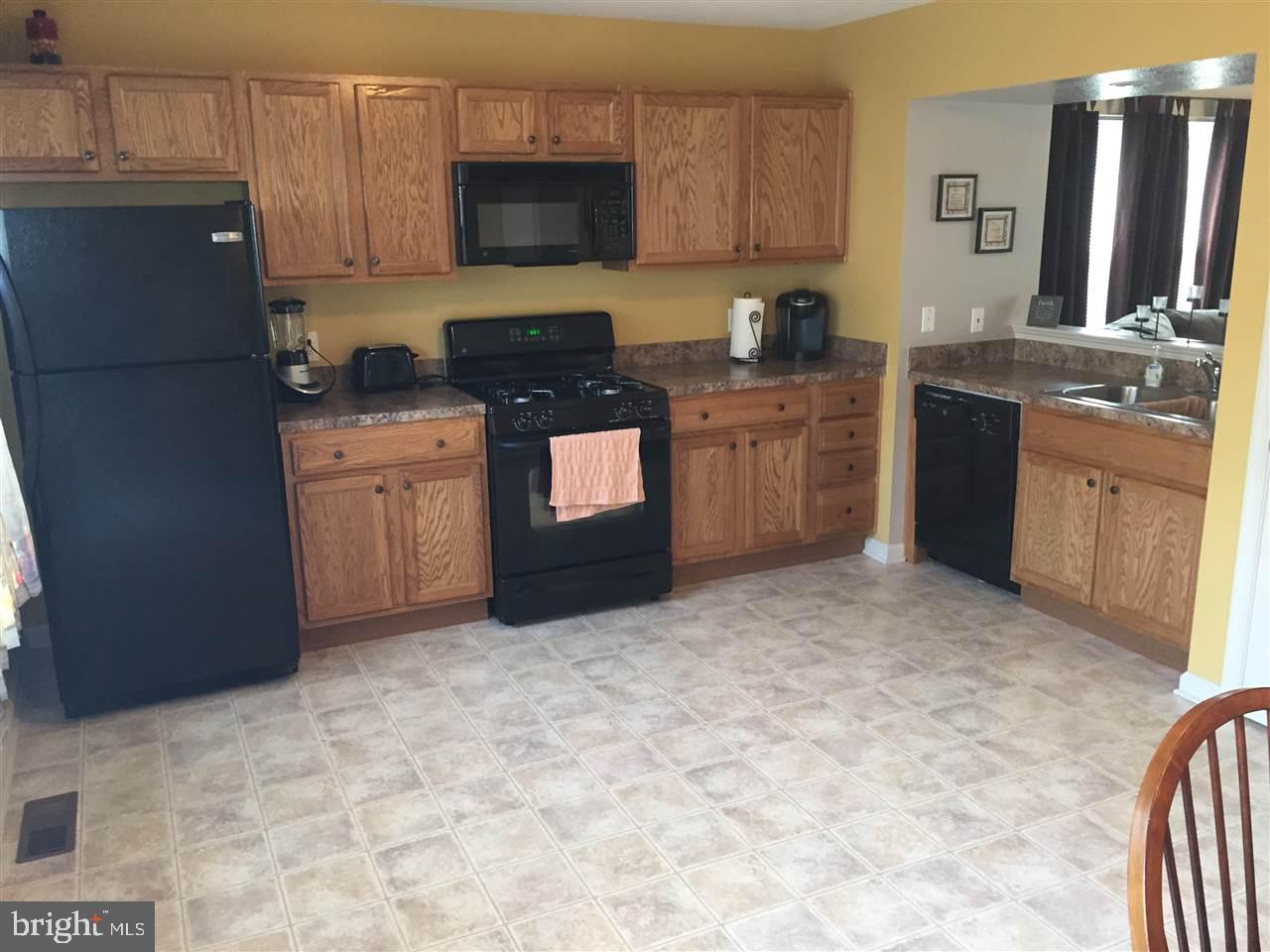 BUTTONWOOD - Residential