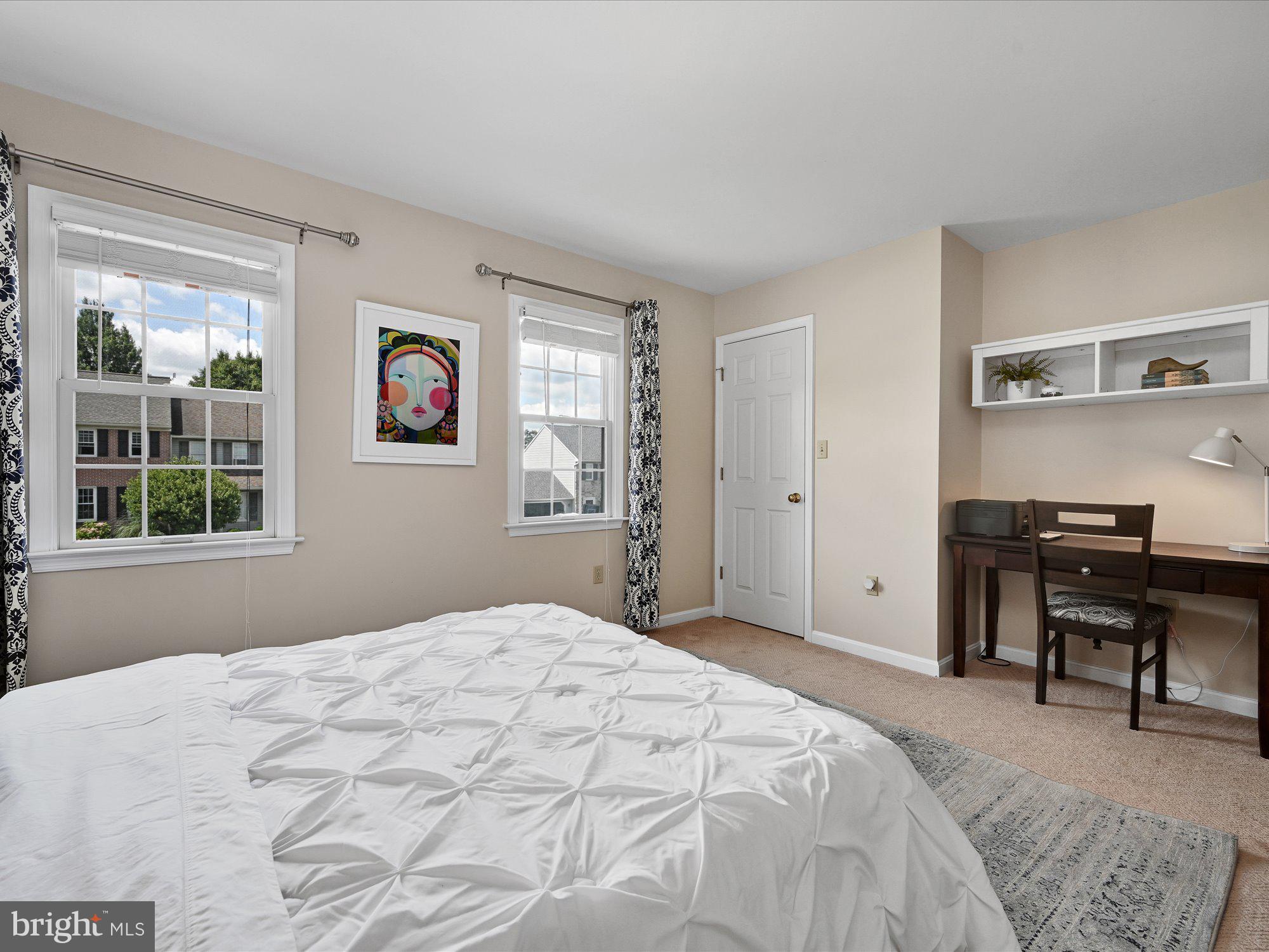 OLDE LEACOCK VILLAGE - Residential