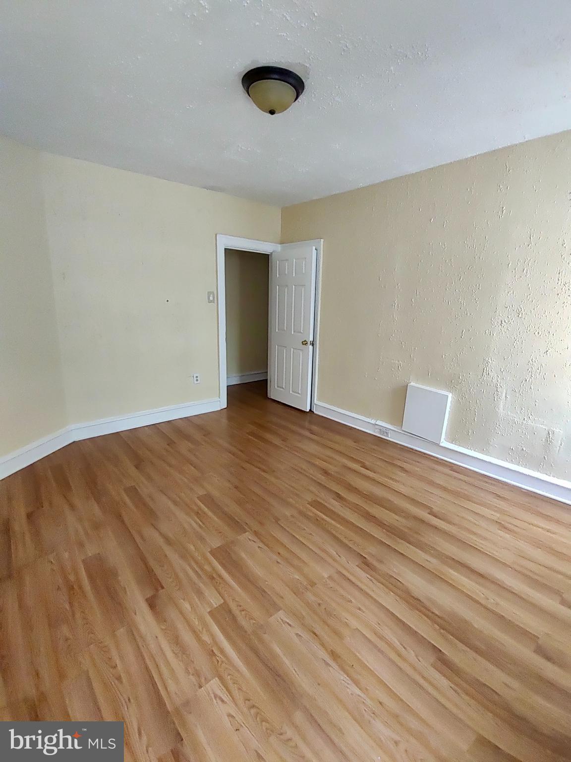 COBBS CREEK - Residential Lease