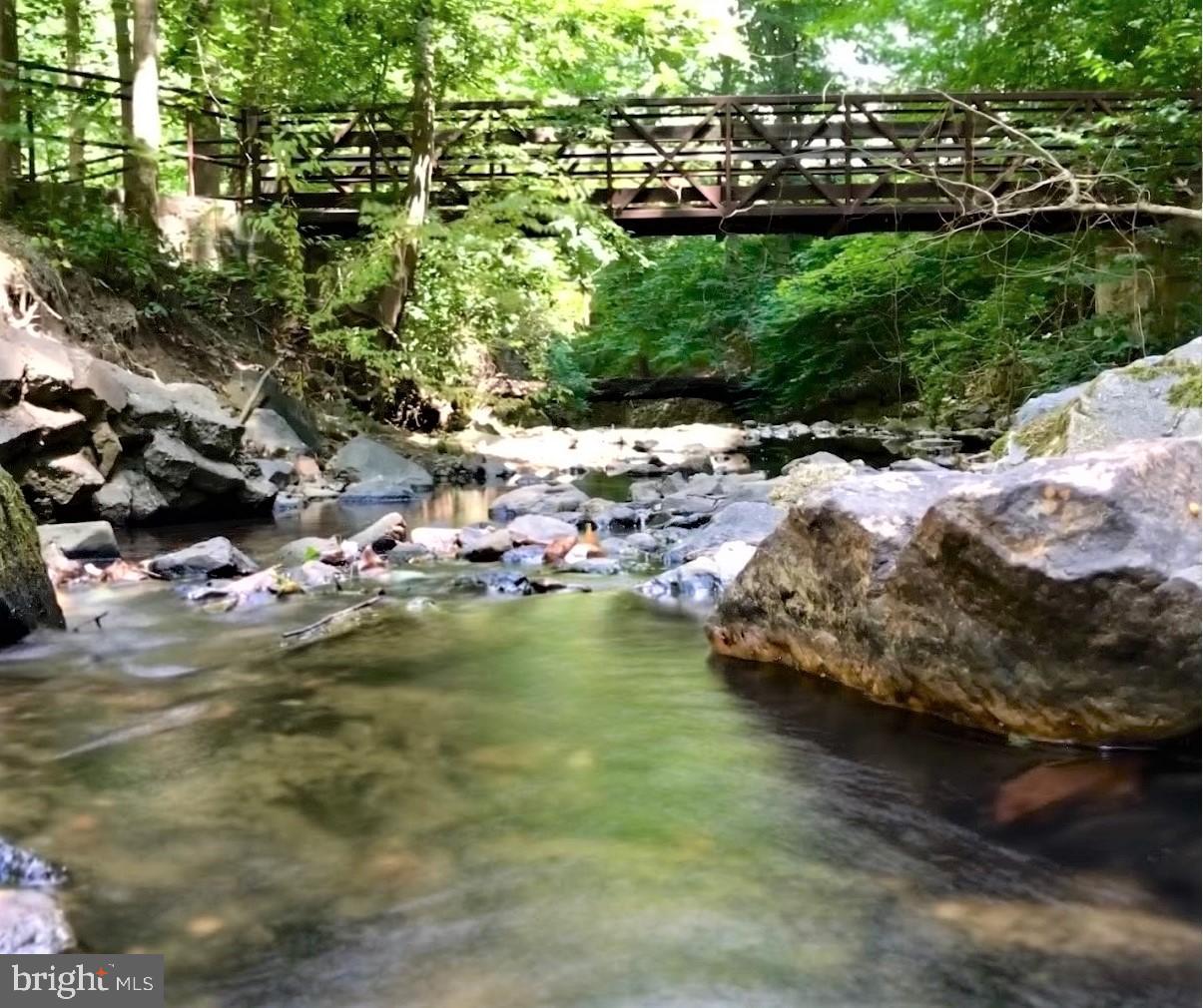 GOLF CLUB MANOR - Land