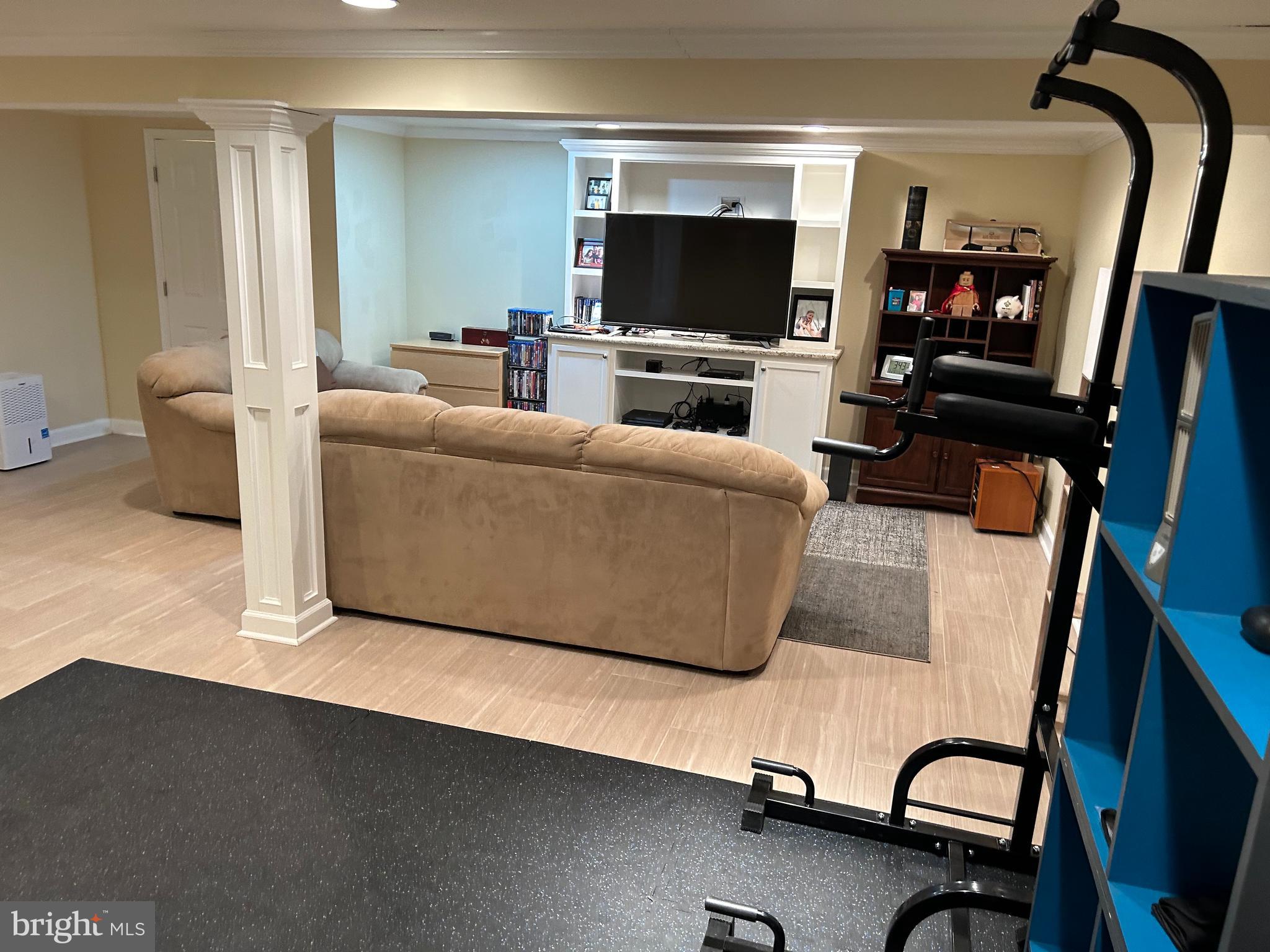 OLD MILL COMMUNITY - Residential Lease