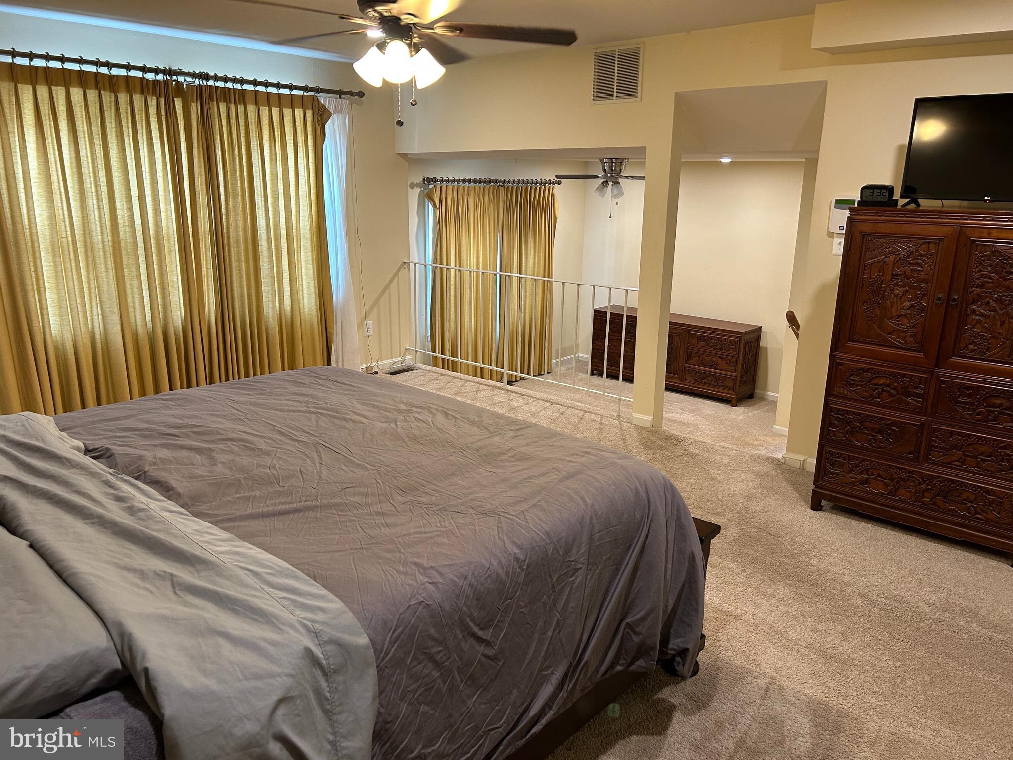 OLD MILL COMMUNITY - Residential Lease