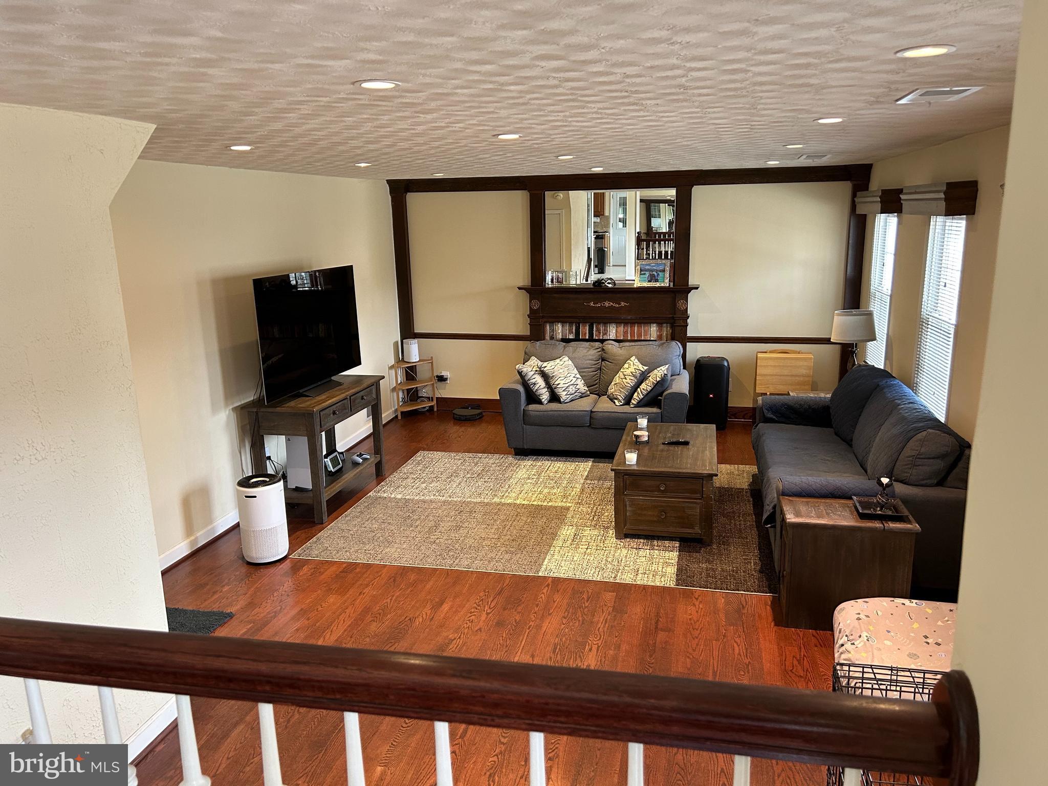 OLD MILL COMMUNITY - Residential Lease