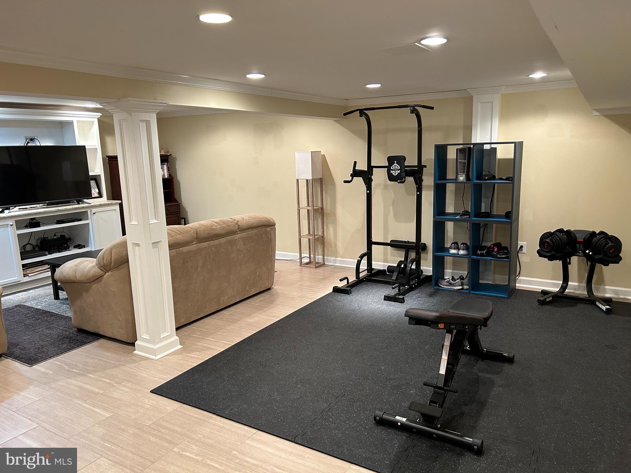 OLD MILL COMMUNITY - Residential Lease