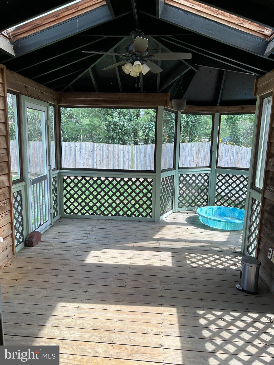 OLD MILL COMMUNITY - Residential Lease