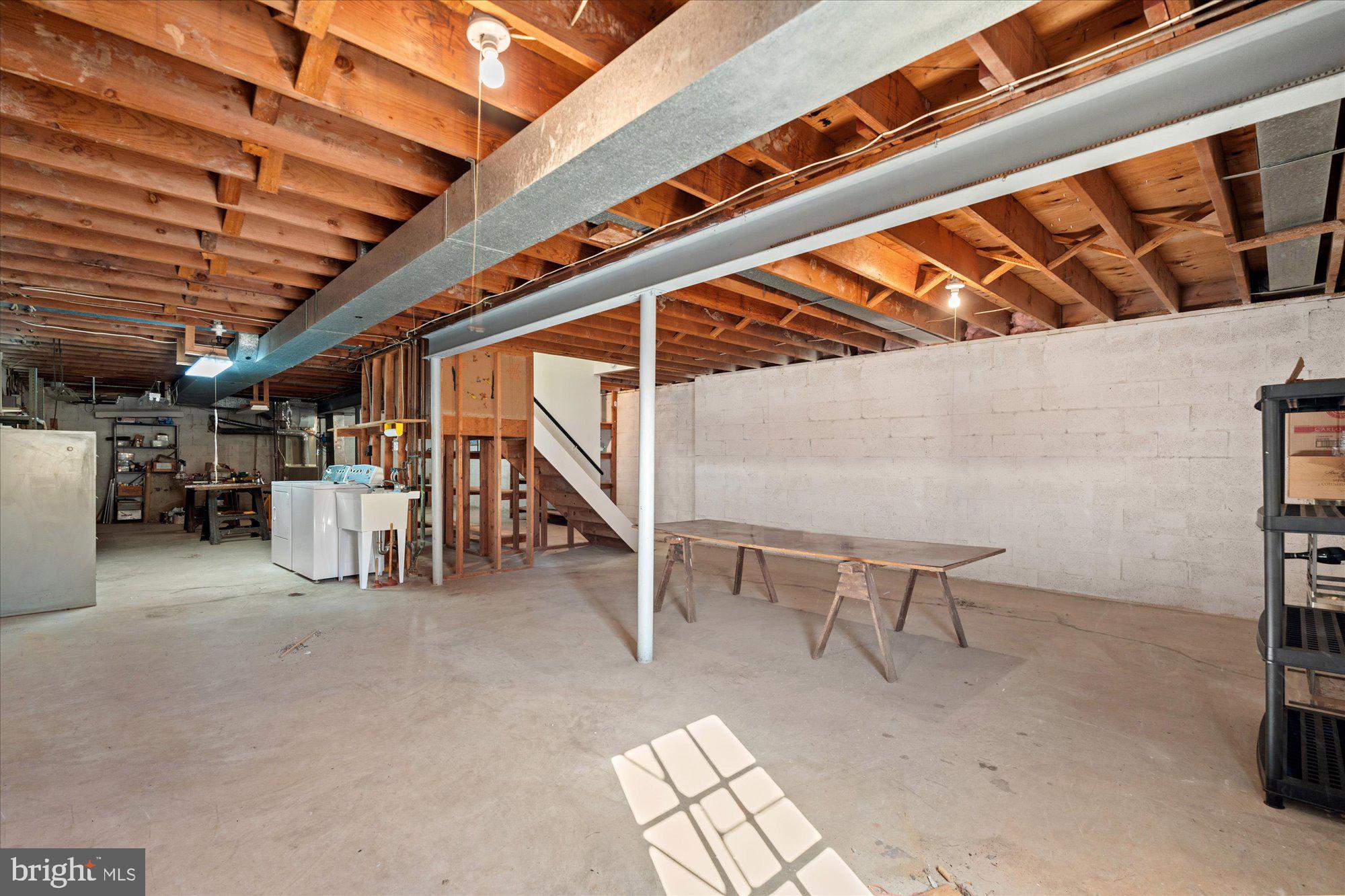 DRUMELDRA HILLS - Residential