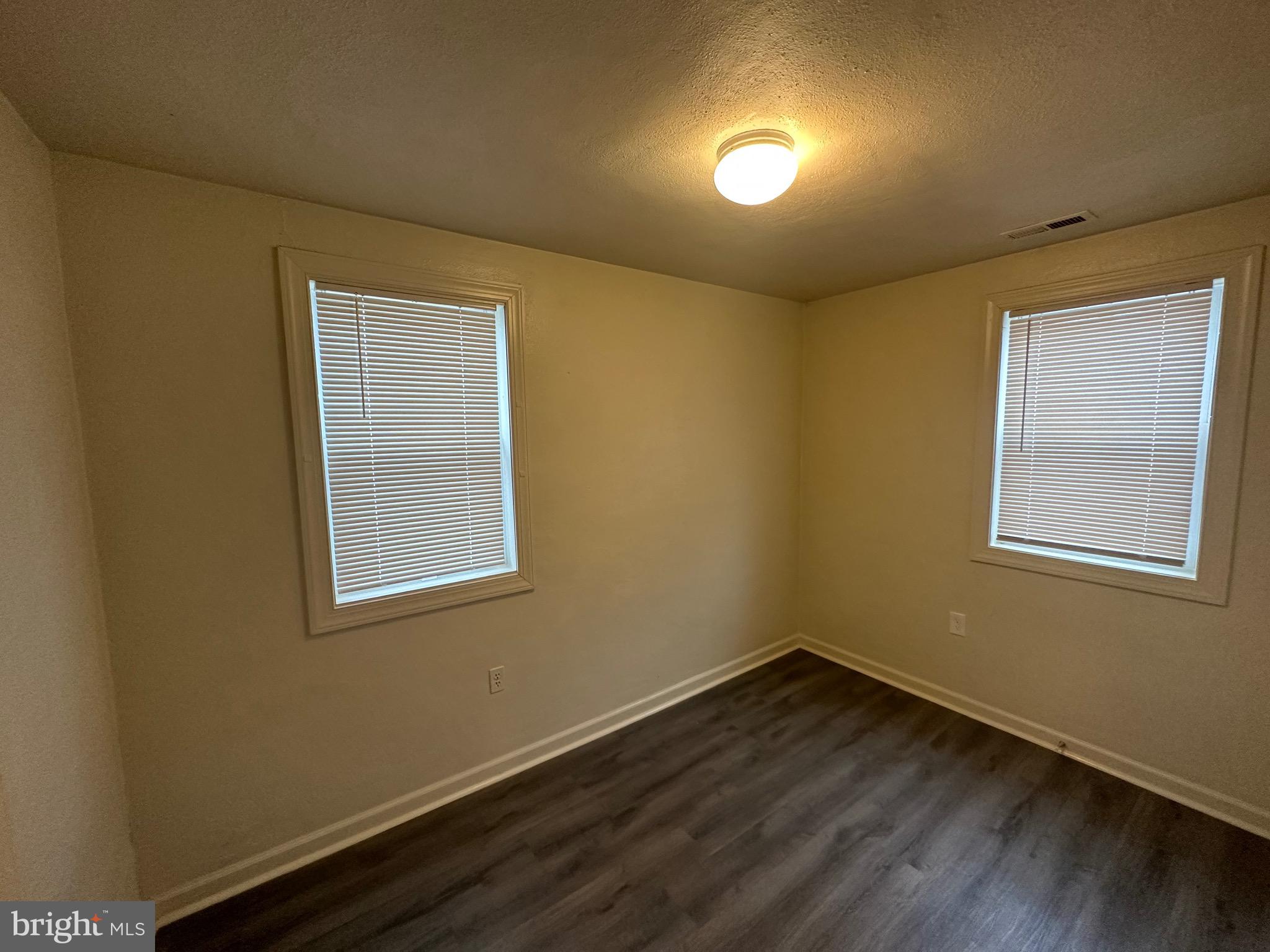 HARUNDALE - Residential Lease