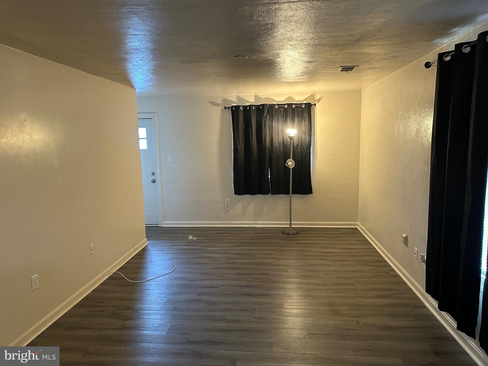 HARUNDALE - Residential Lease