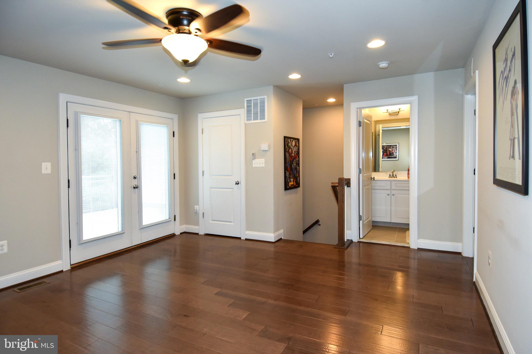 PRESERVE AT WESTFIELDS - Residential