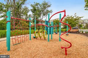 PRESERVE AT WESTFIELDS - Residential