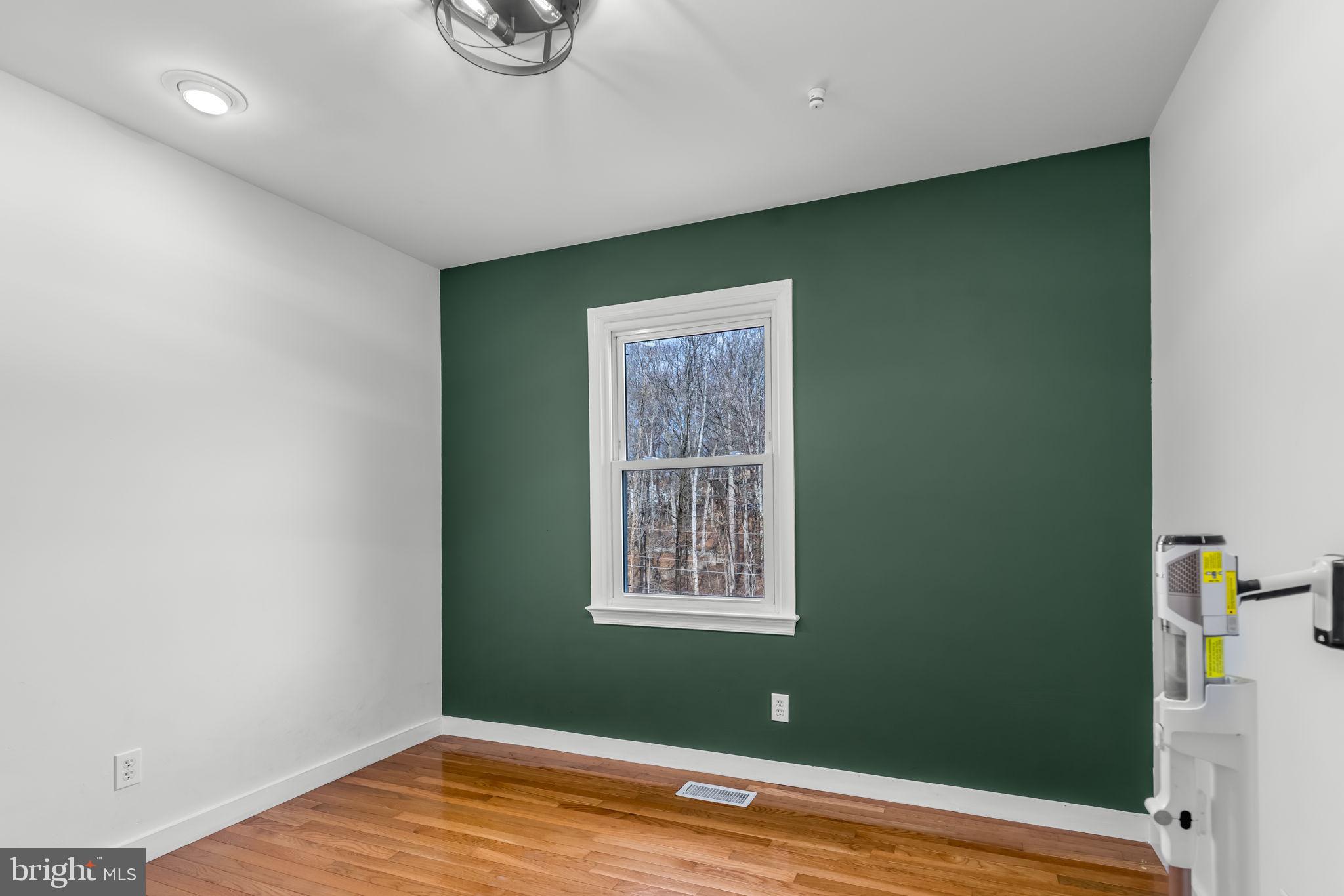 AQUIA HARBOUR - Residential