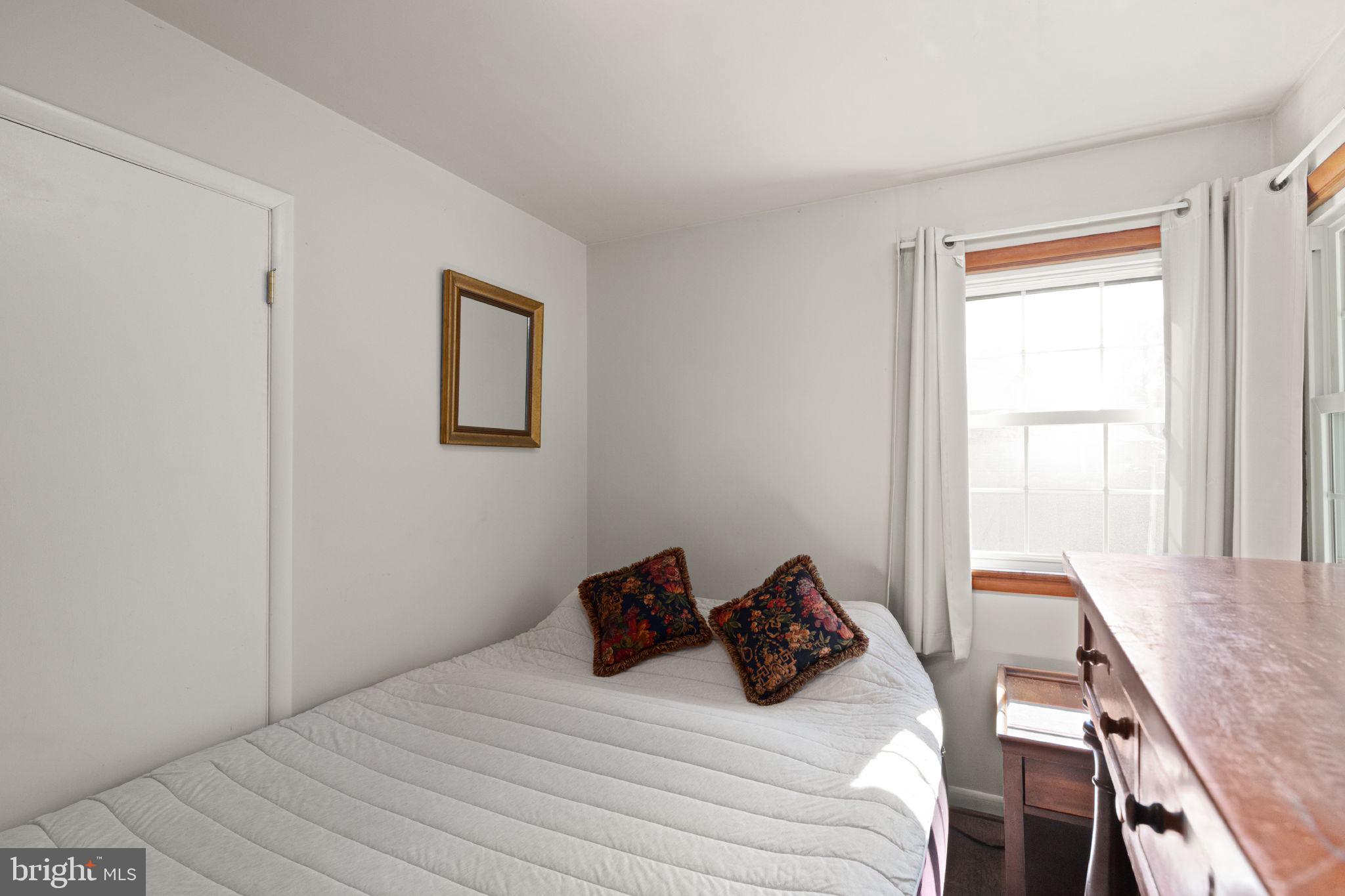 STONELEIGH - Residential