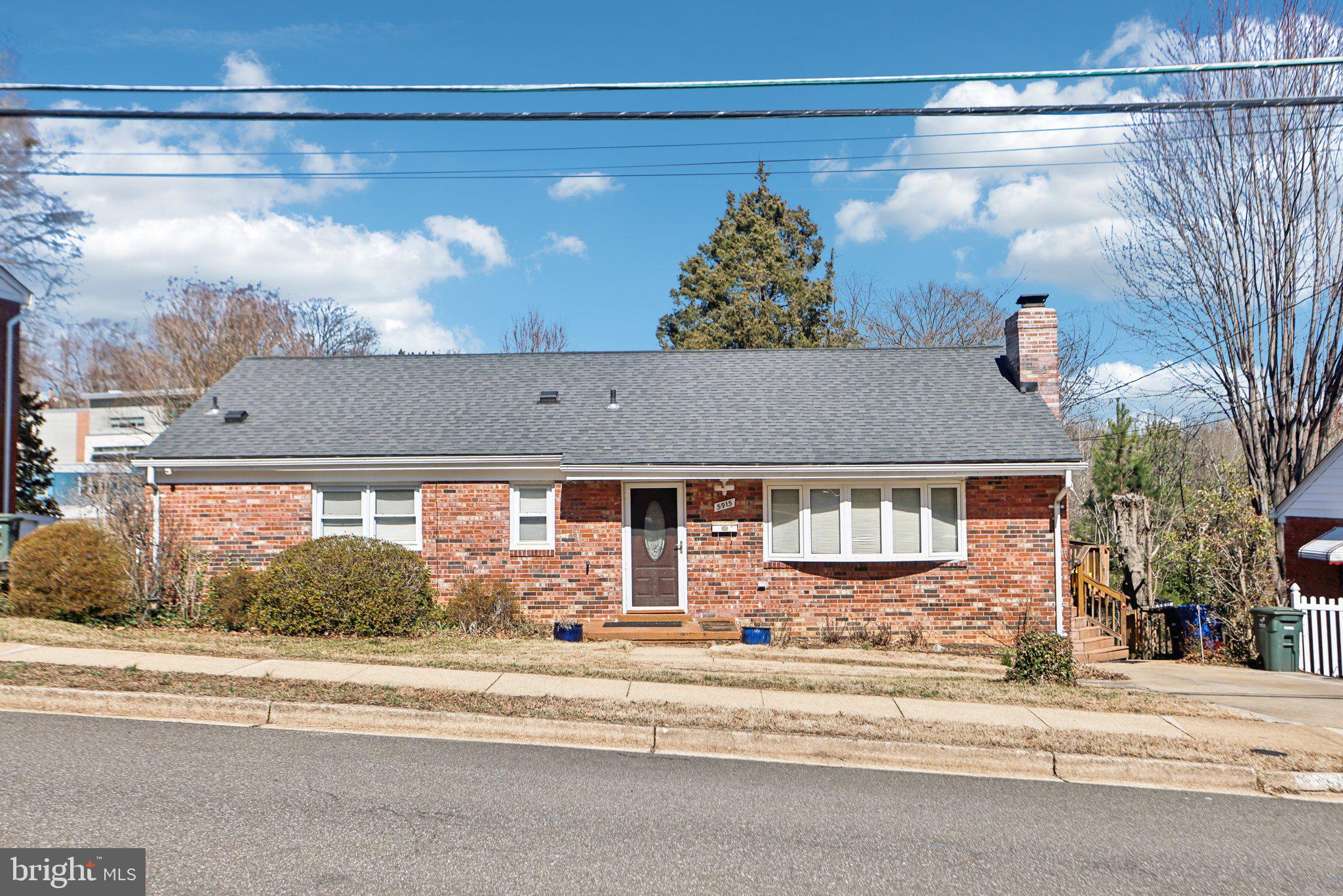 5915 5TH ROAD N