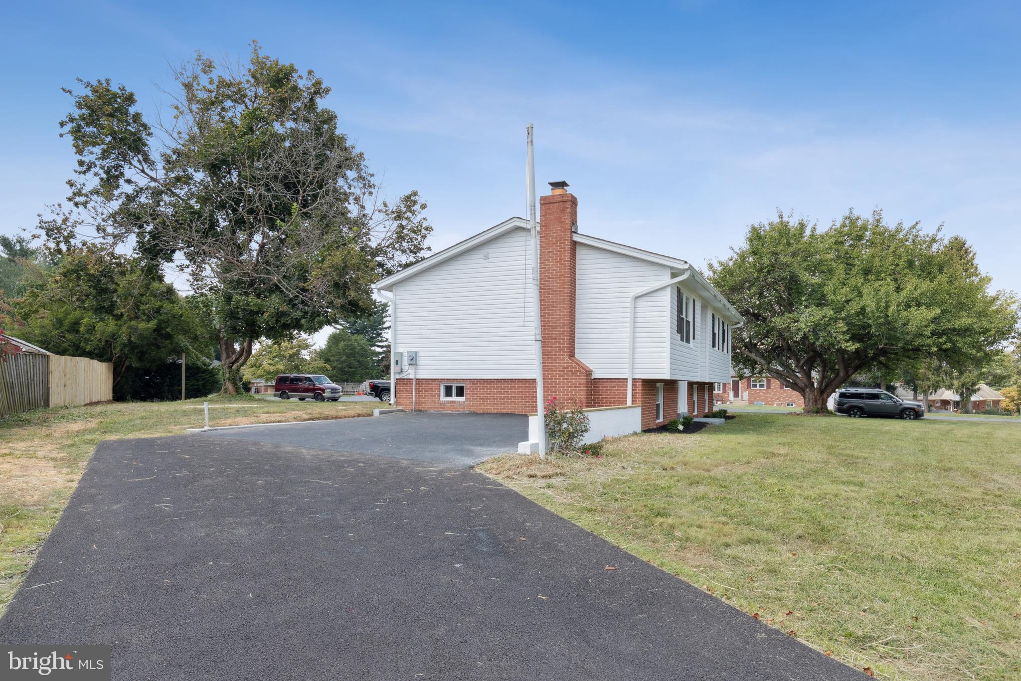 BRIERCREST HEIGHTS - Residential