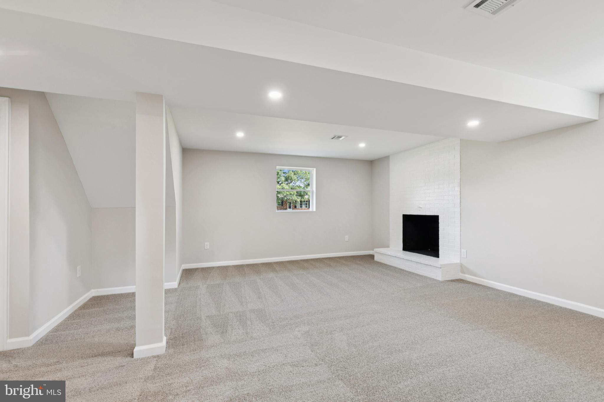 BRIERCREST HEIGHTS - Residential