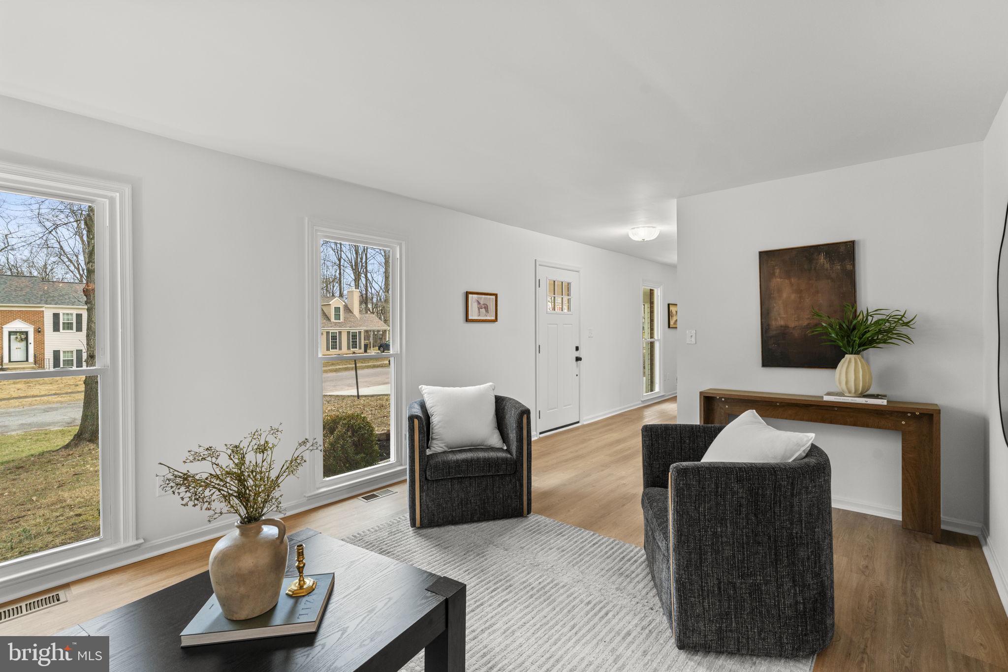 OAKLAND MILLS - Residential