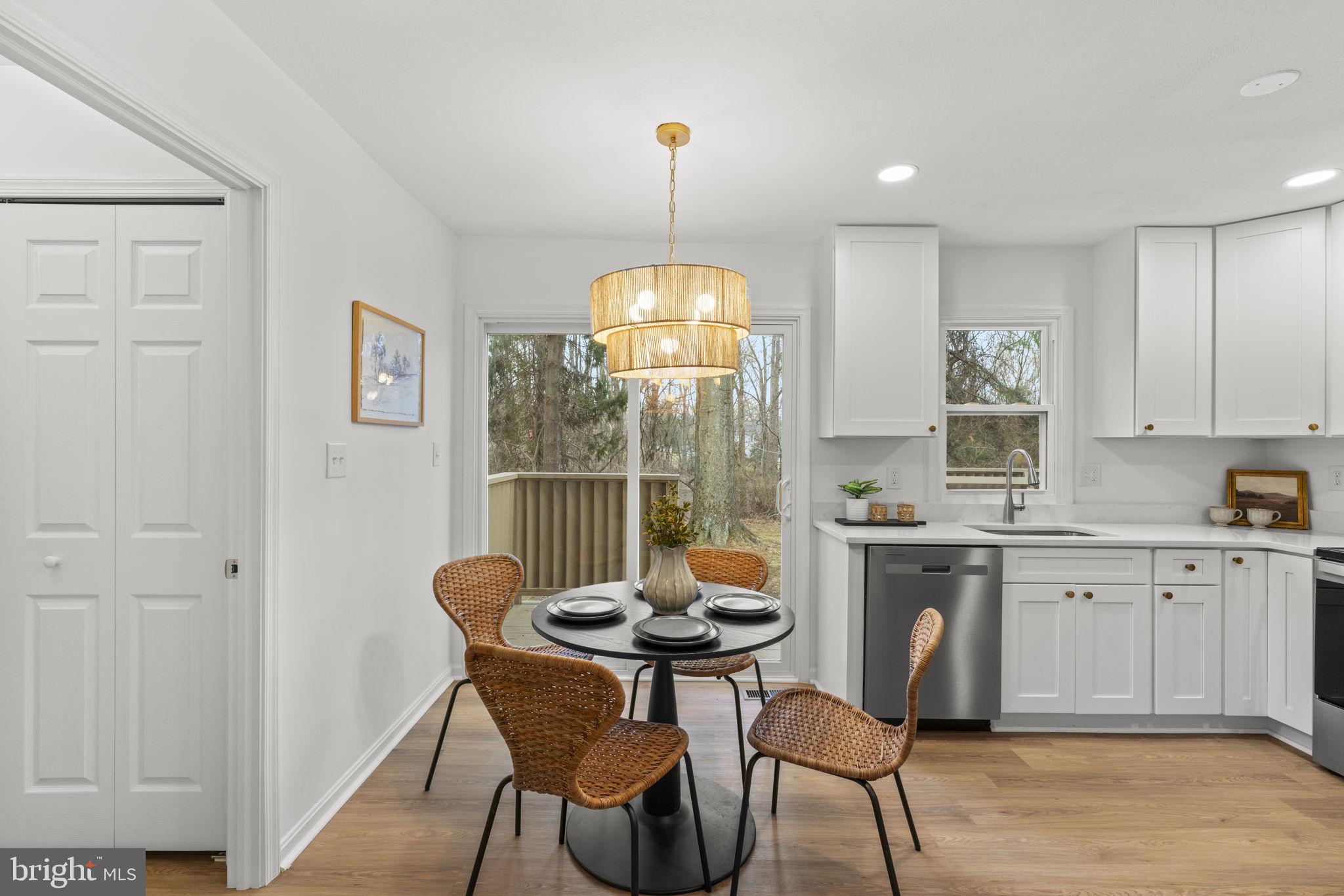 OAKLAND MILLS - Residential