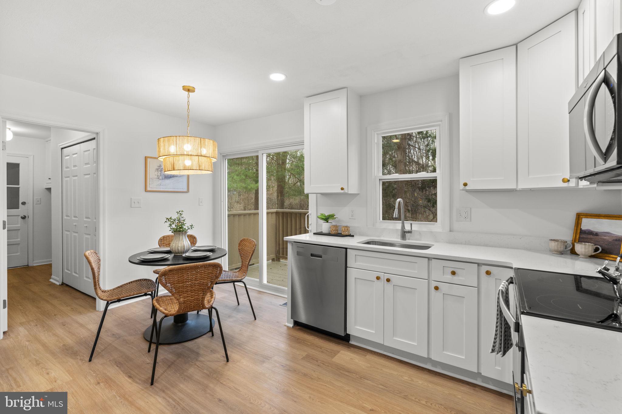 OAKLAND MILLS - Residential