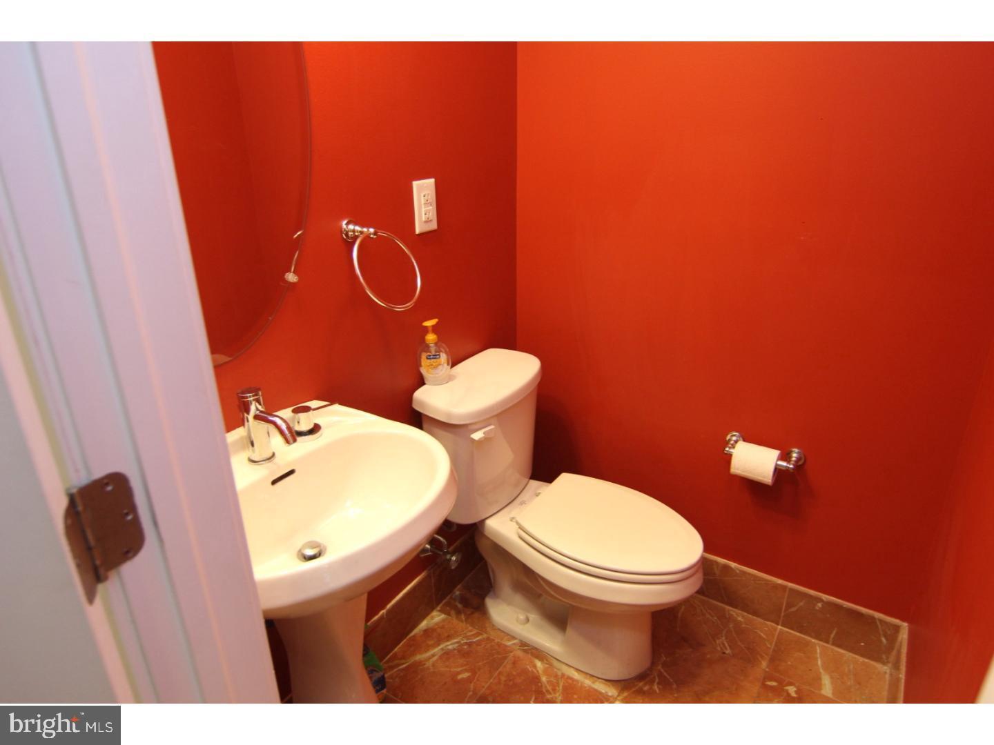 GRADUATE HOSPITAL - Residential Lease