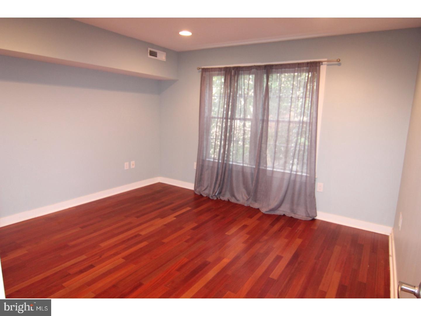 GRADUATE HOSPITAL - Residential Lease