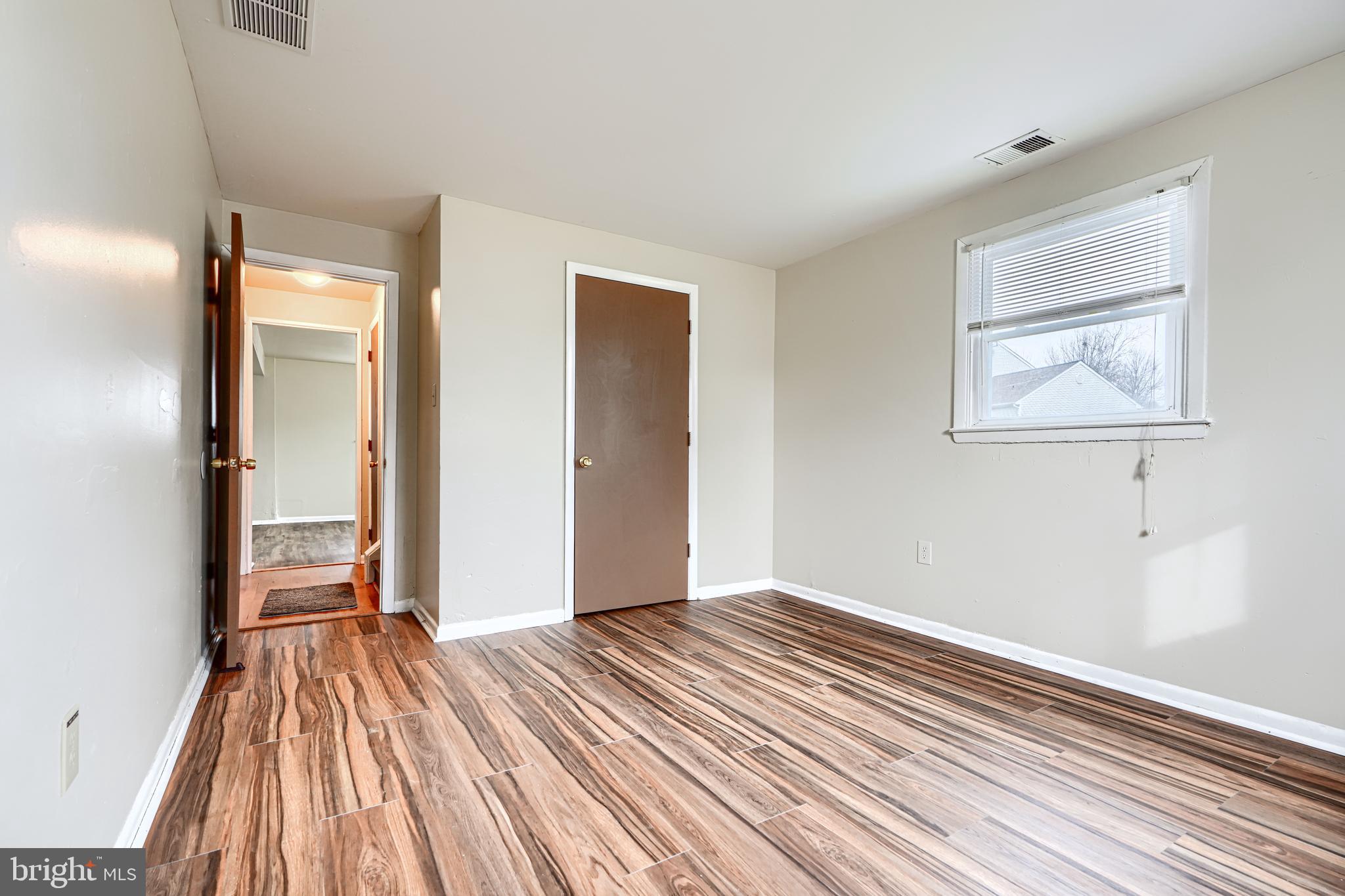 THOMAS ESTATES - Residential