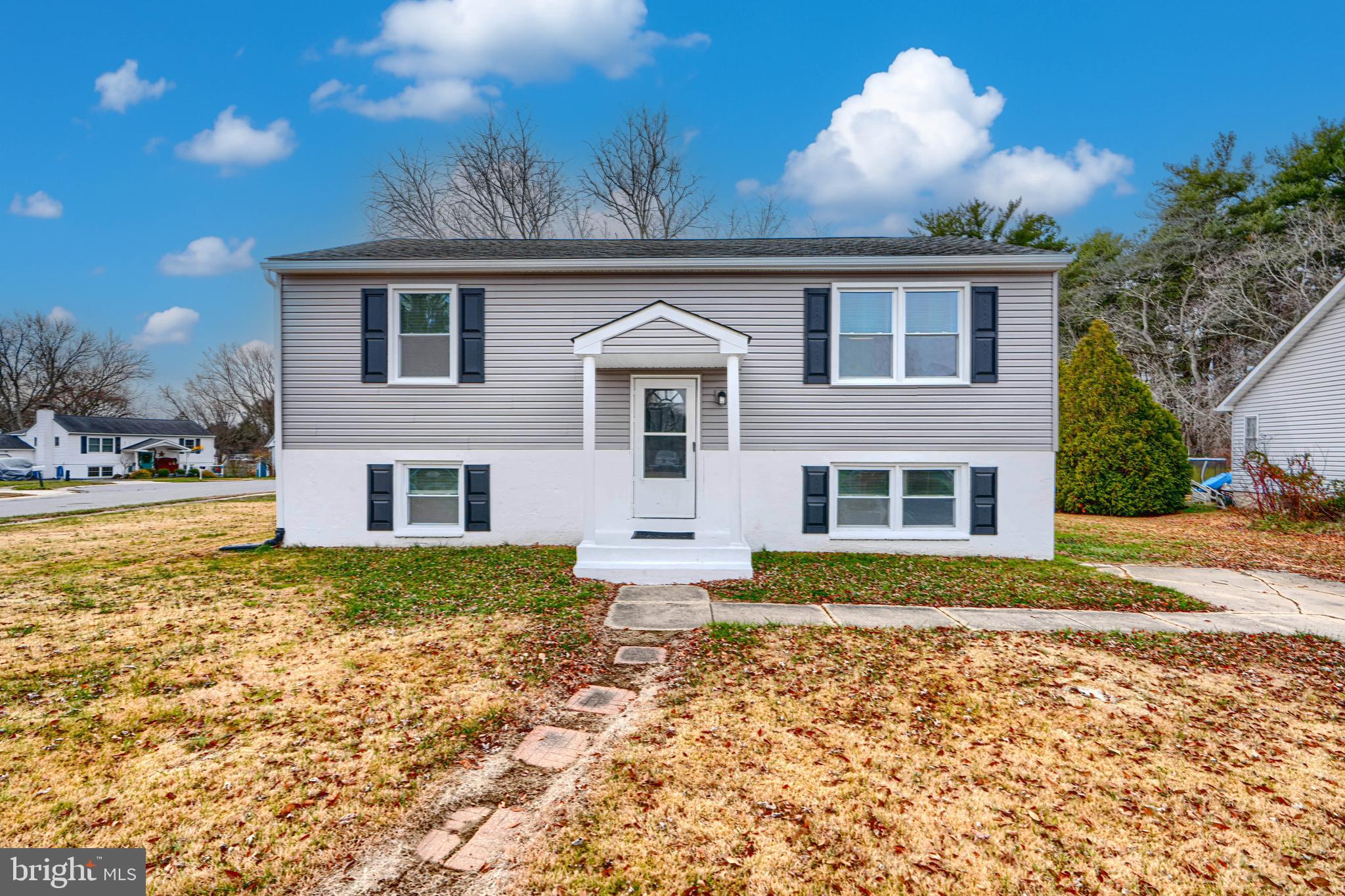 THOMAS ESTATES - Residential