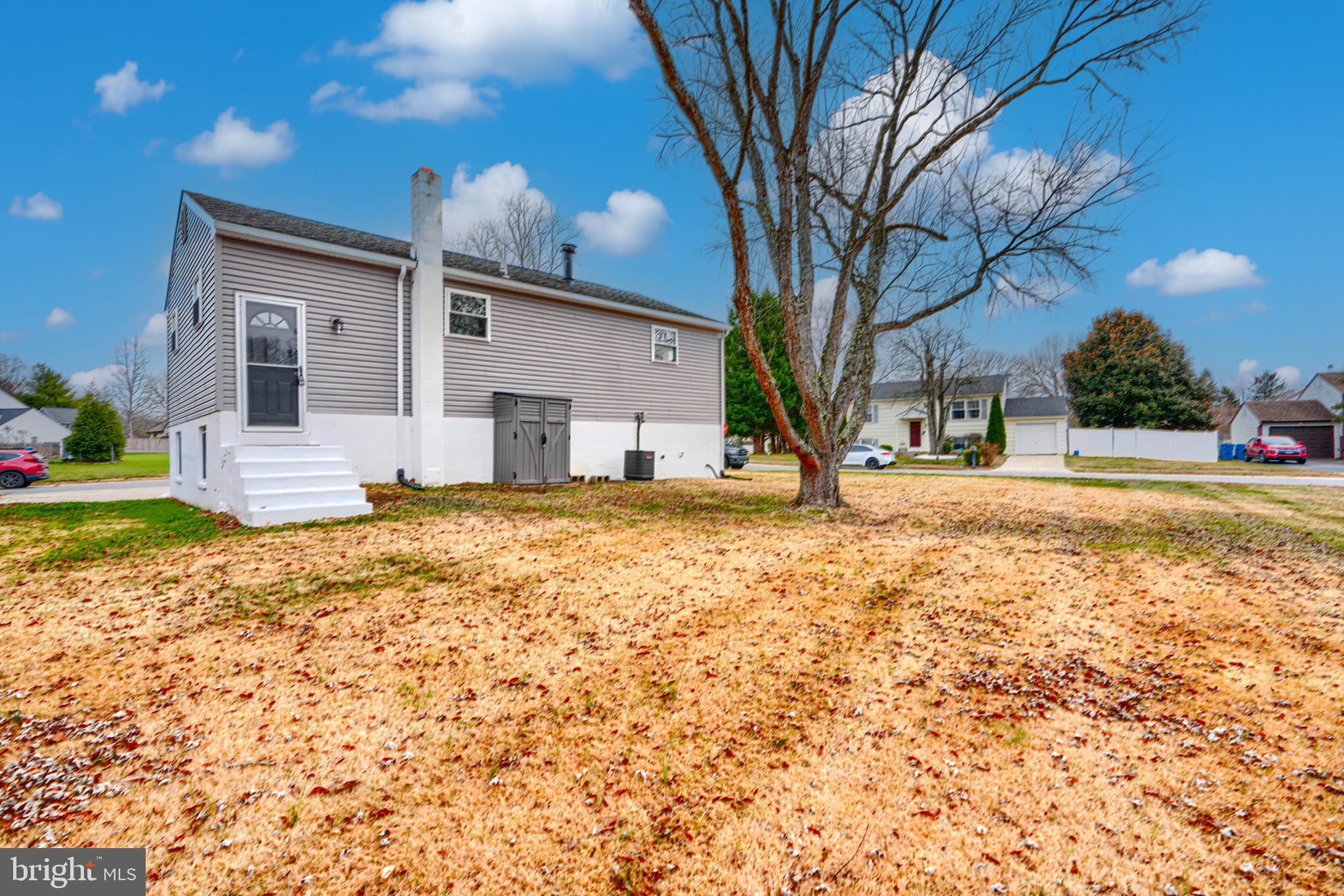 THOMAS ESTATES - Residential