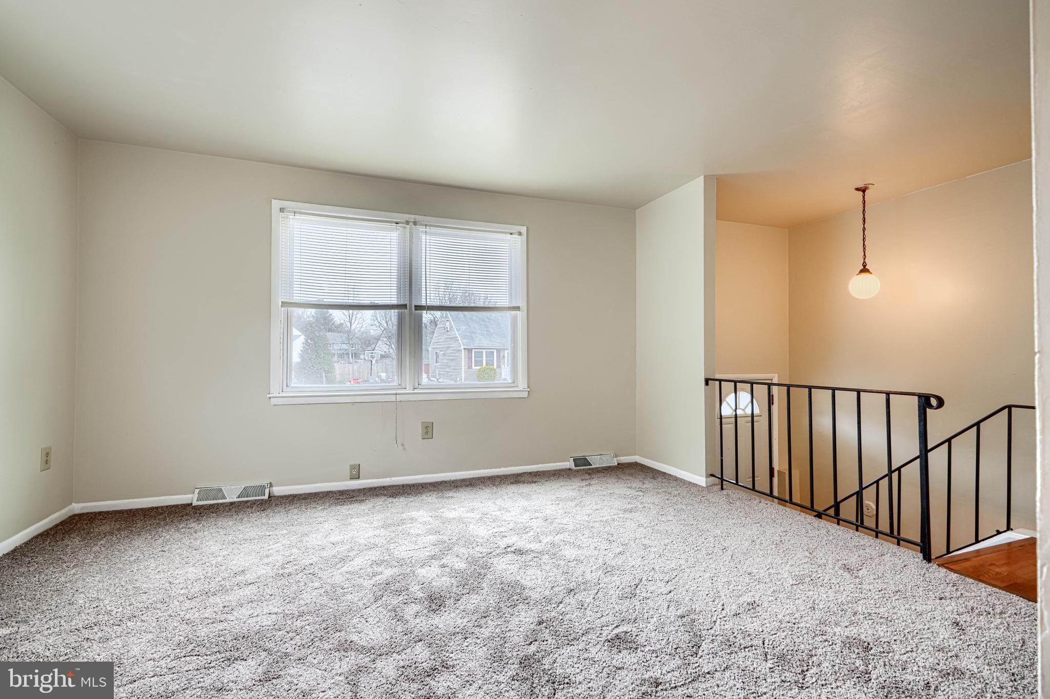 THOMAS ESTATES - Residential