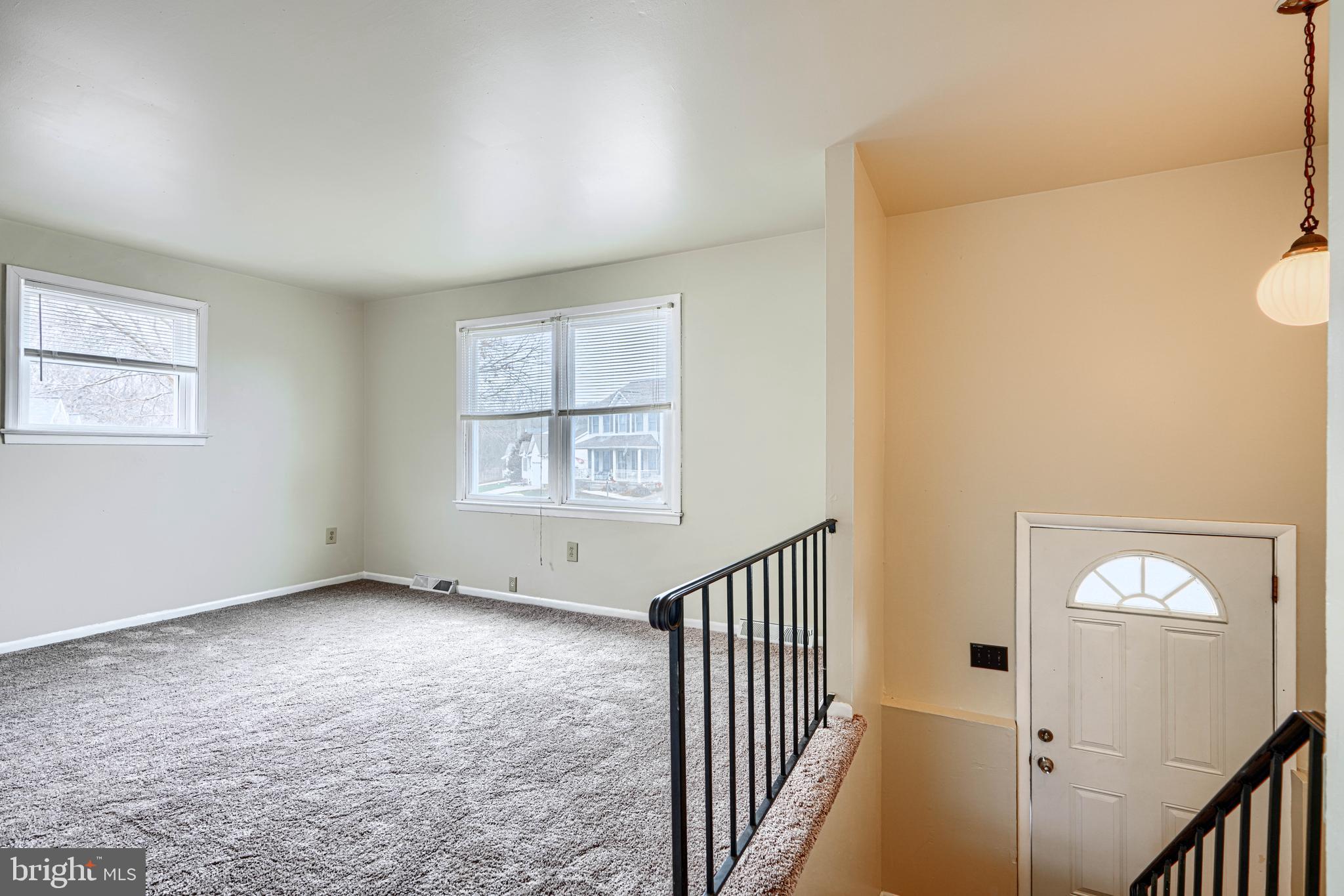 THOMAS ESTATES - Residential