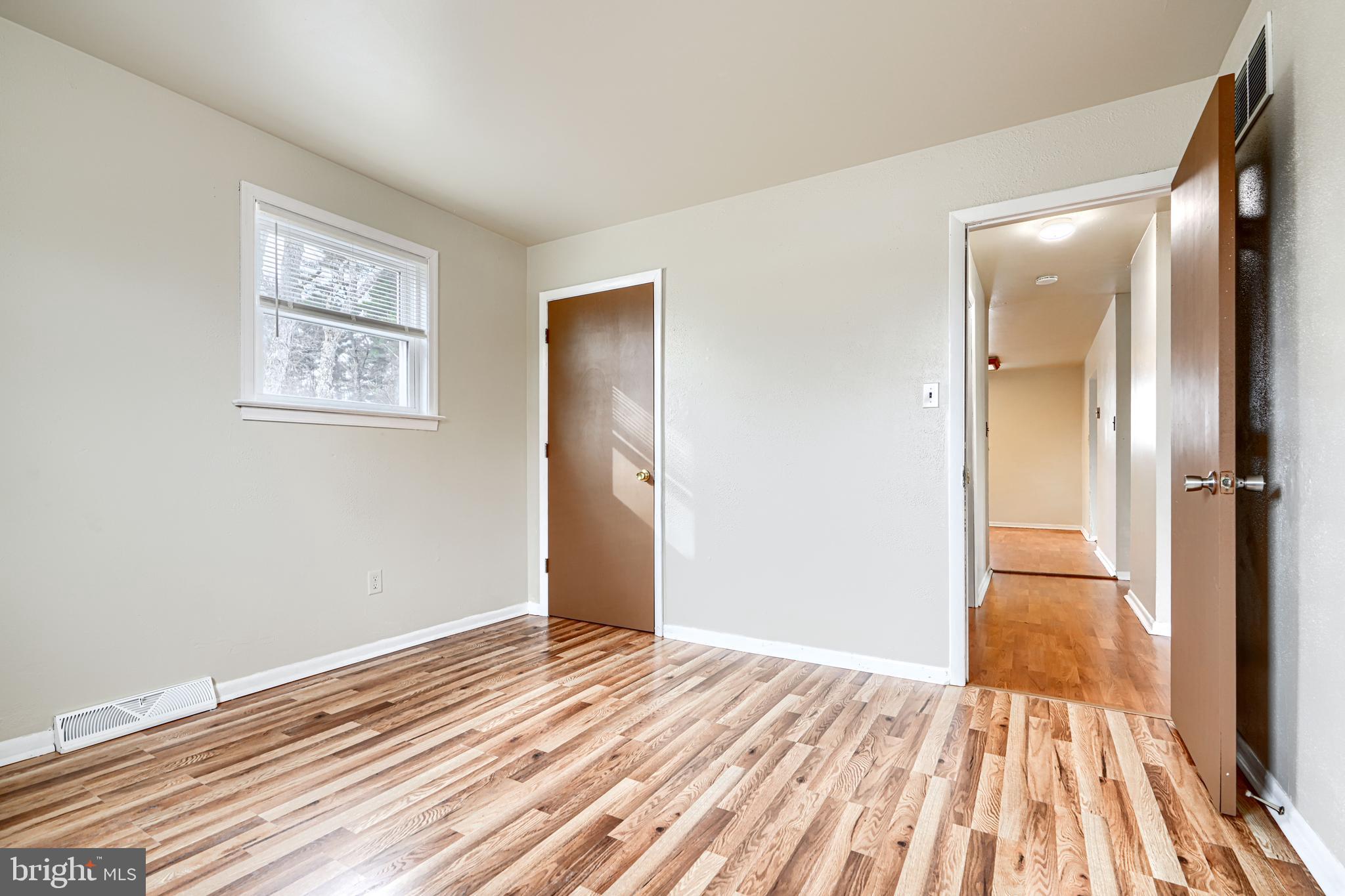 THOMAS ESTATES - Residential