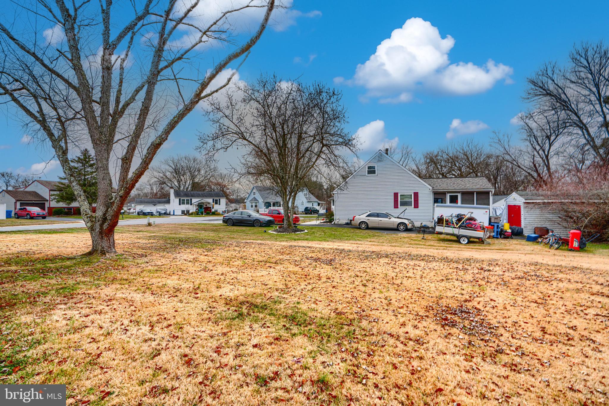 THOMAS ESTATES - Residential