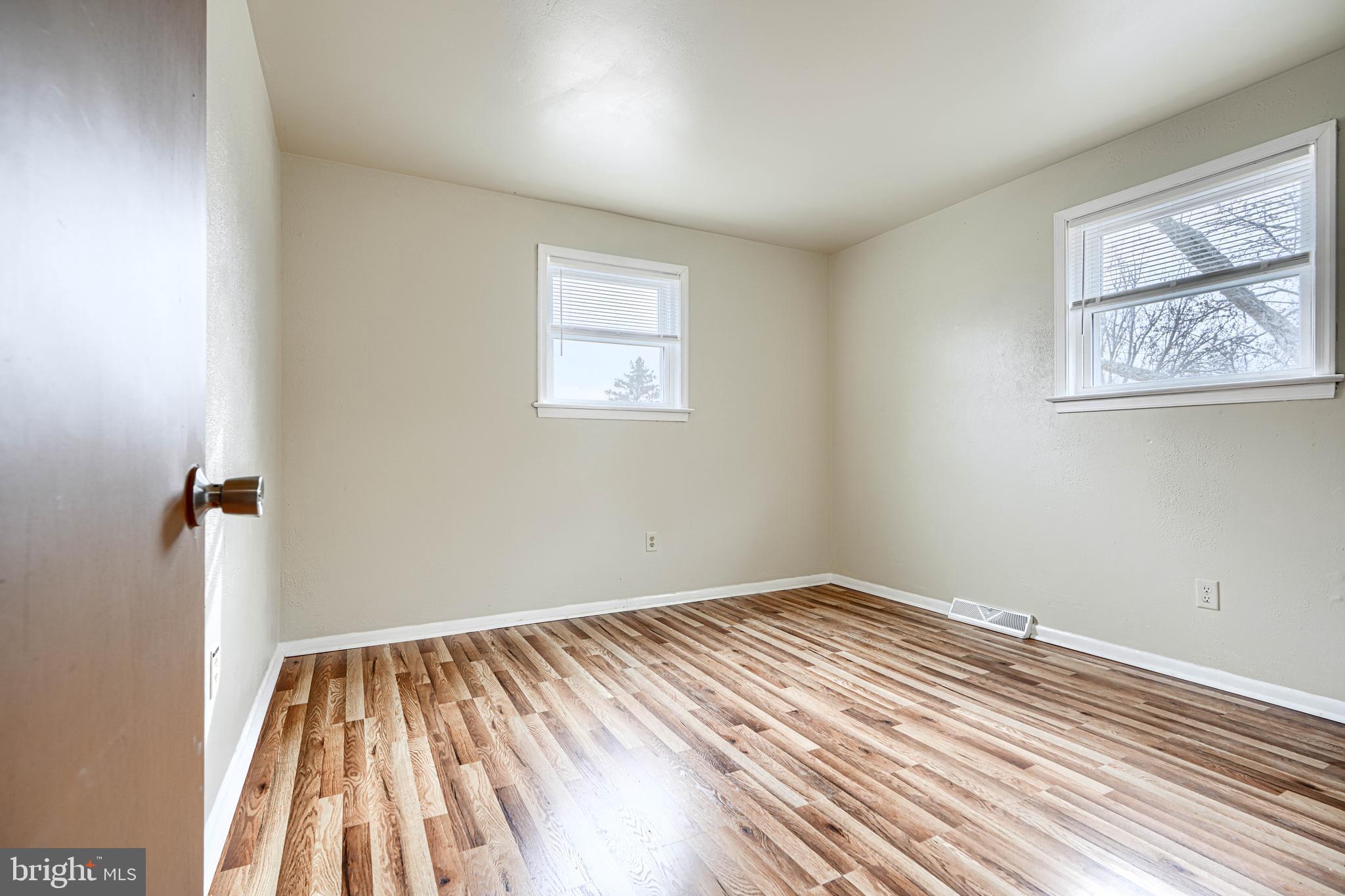 THOMAS ESTATES - Residential